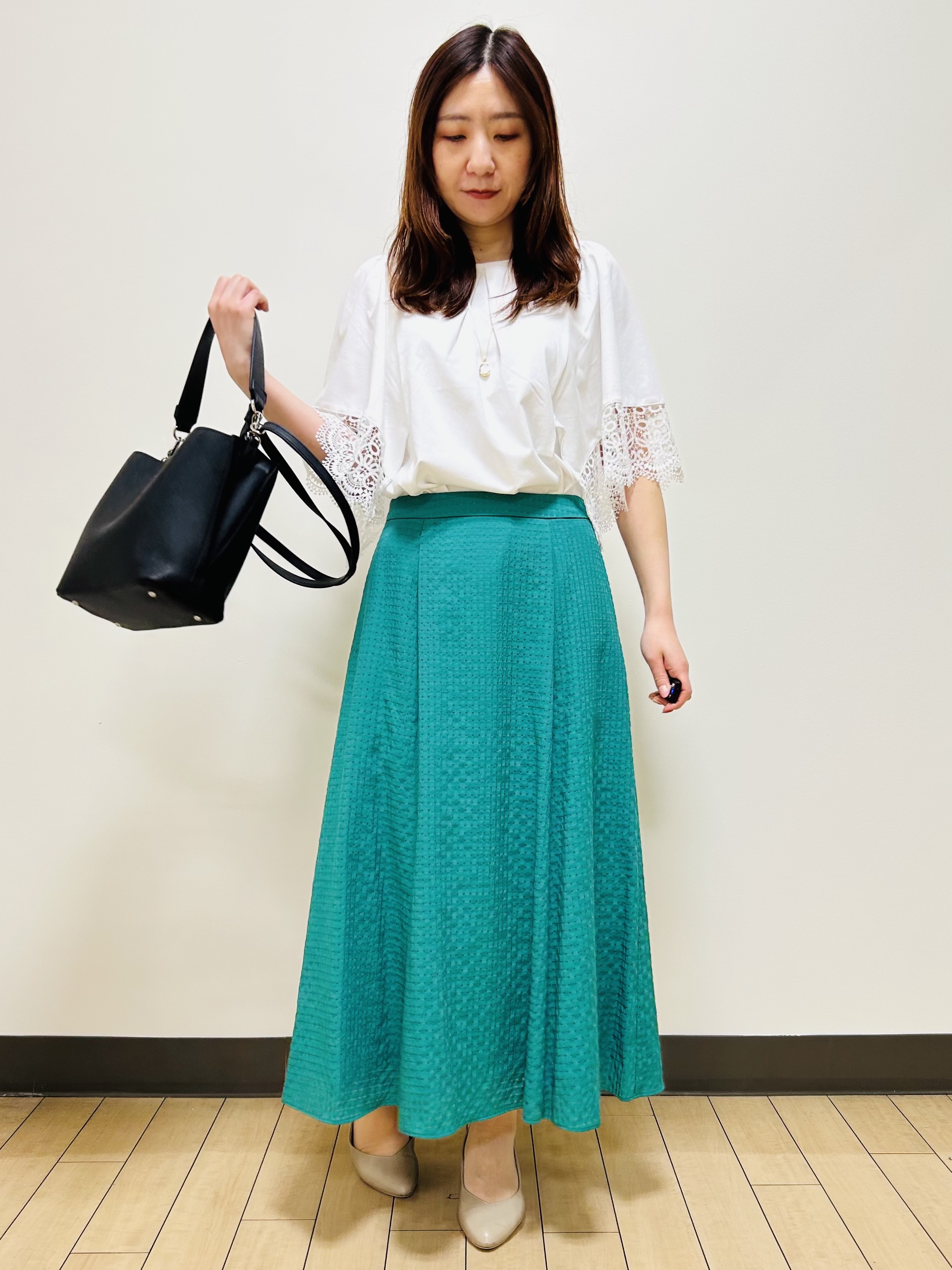 miiiさんの「Reflect｜【UVカット／接触冷感】レーススリーブジャージカットソー」を使ったコーディネート