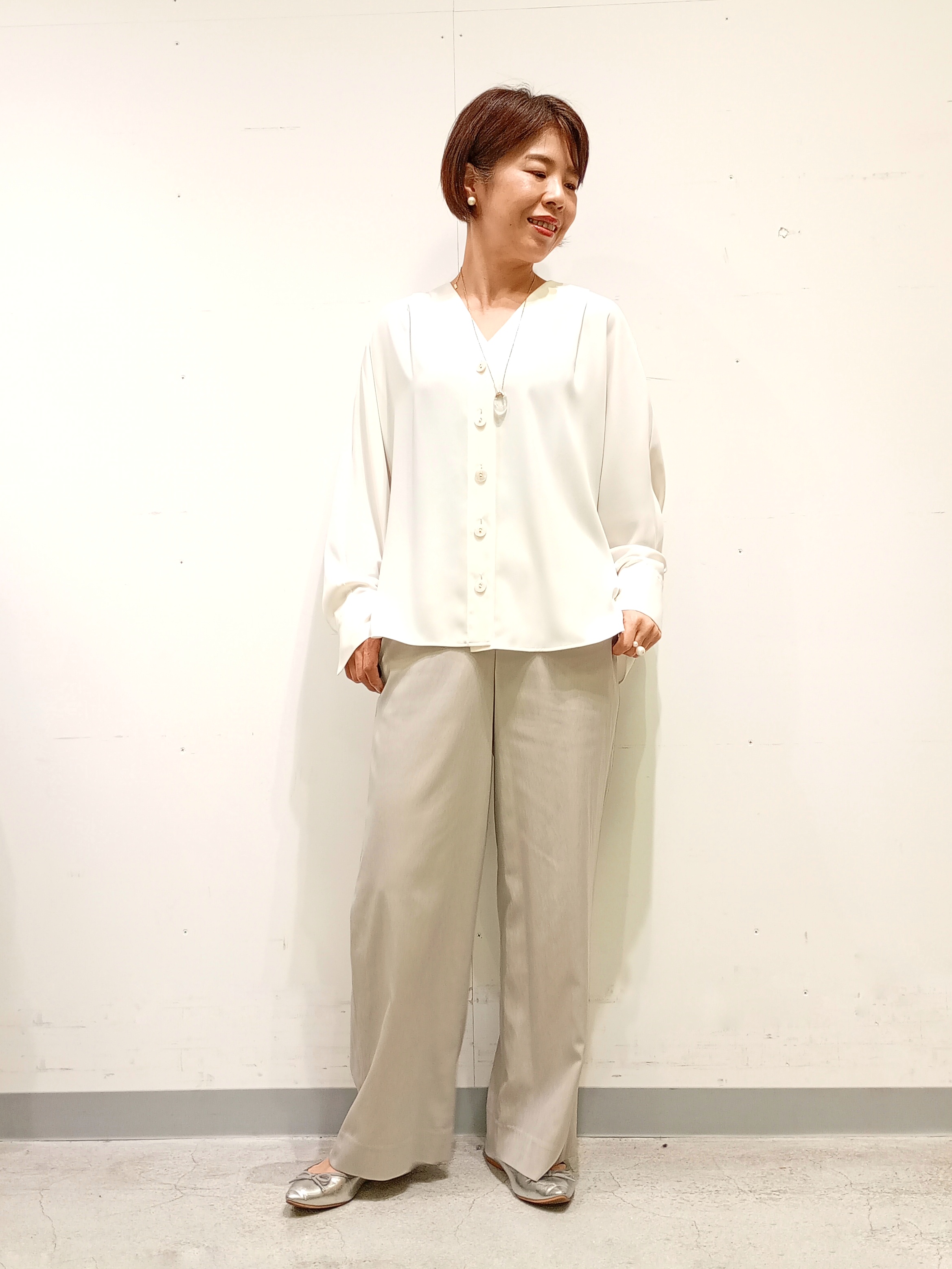 Kさんの「INDIVI｜【洗える／SETUP可能】スキッパーブラウス」を使ったコーディネート