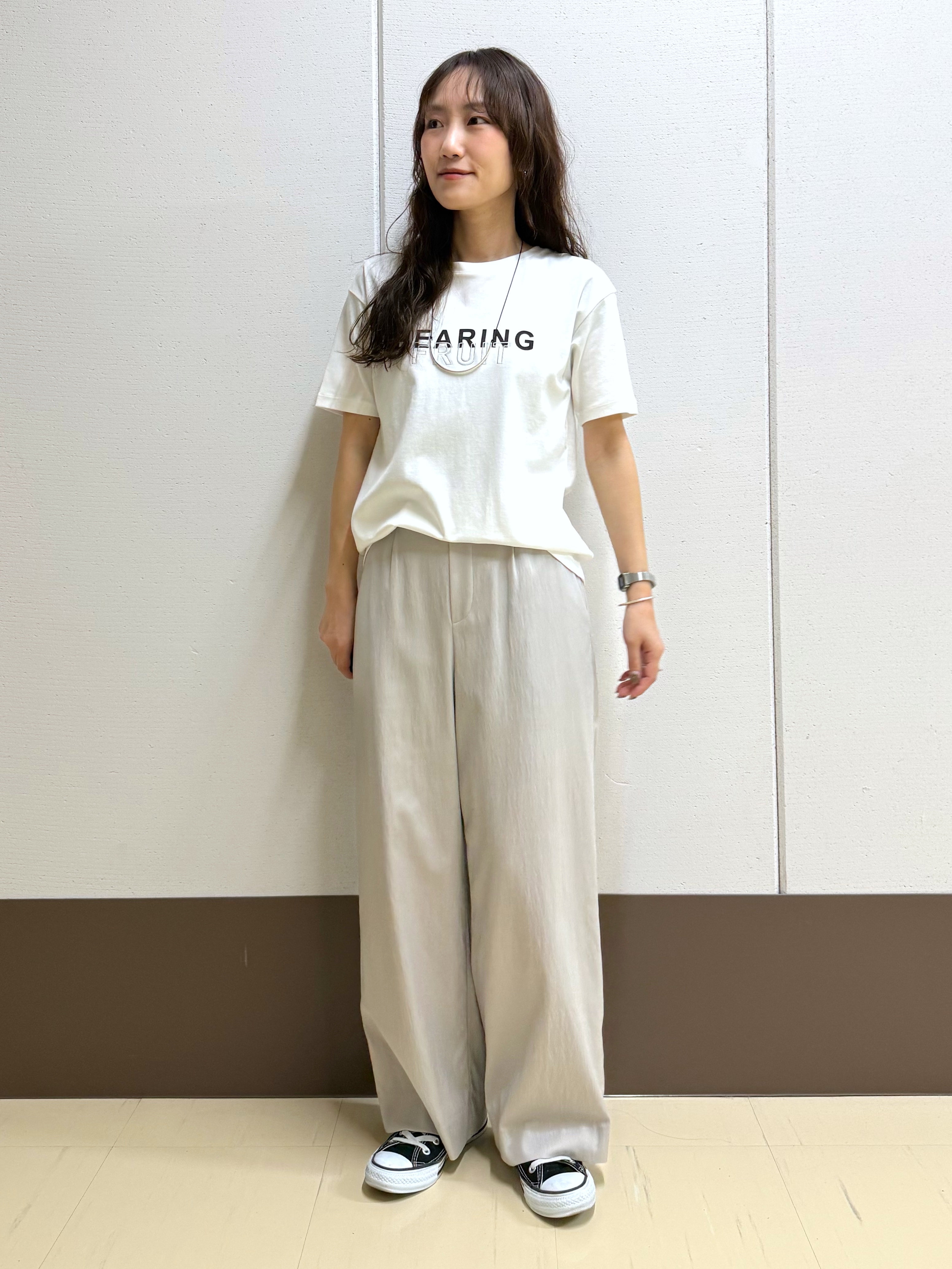 mamiさんの「INDIVI｜【UVケア／選べるグラフィック】スムースジャージTシャツ」を使ったコーディネート