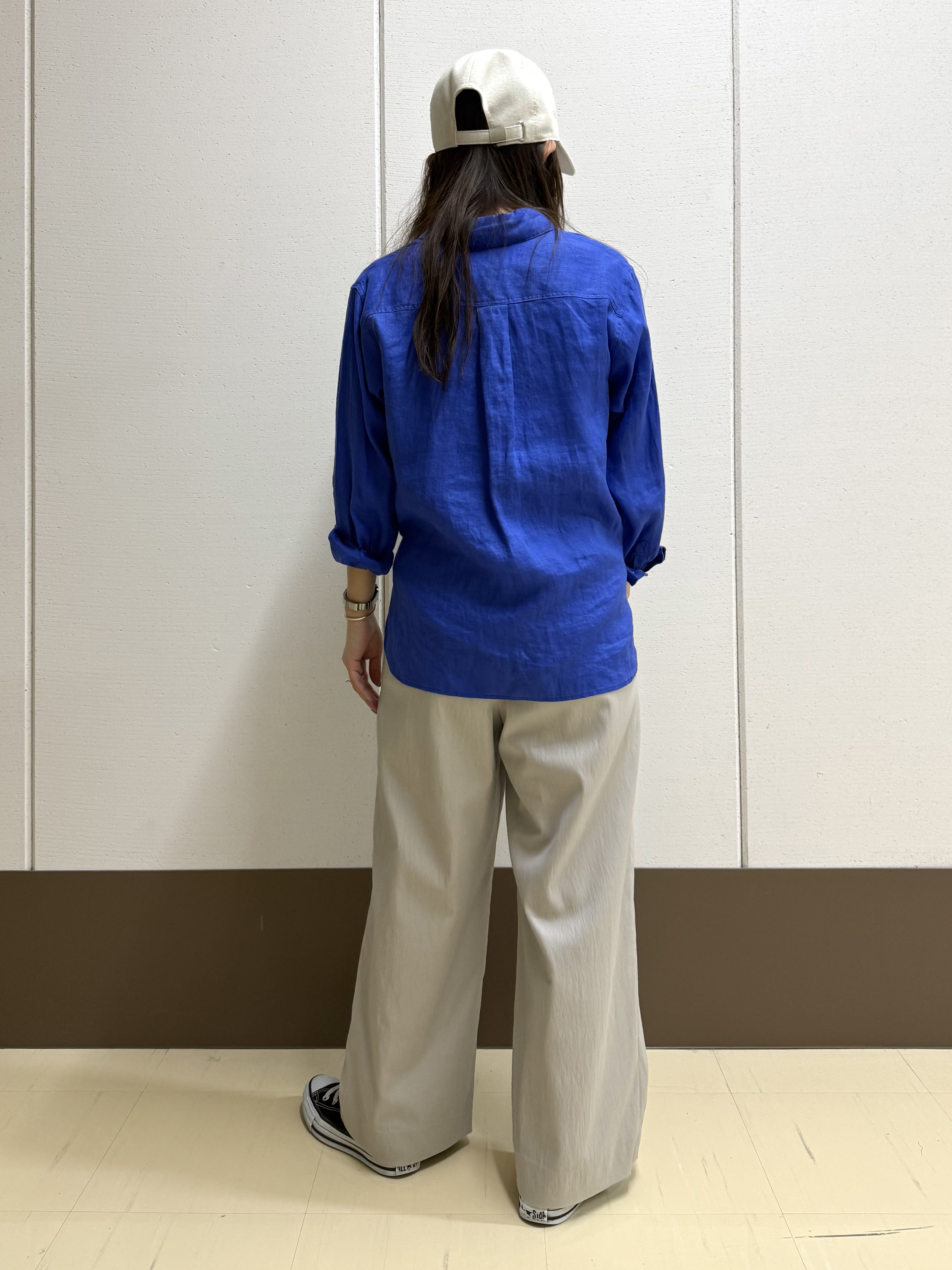 mamiさんの「INDIVI｜【UVケア／選べるグラフィック】スムースジャージTシャツ」を使ったコーディネート