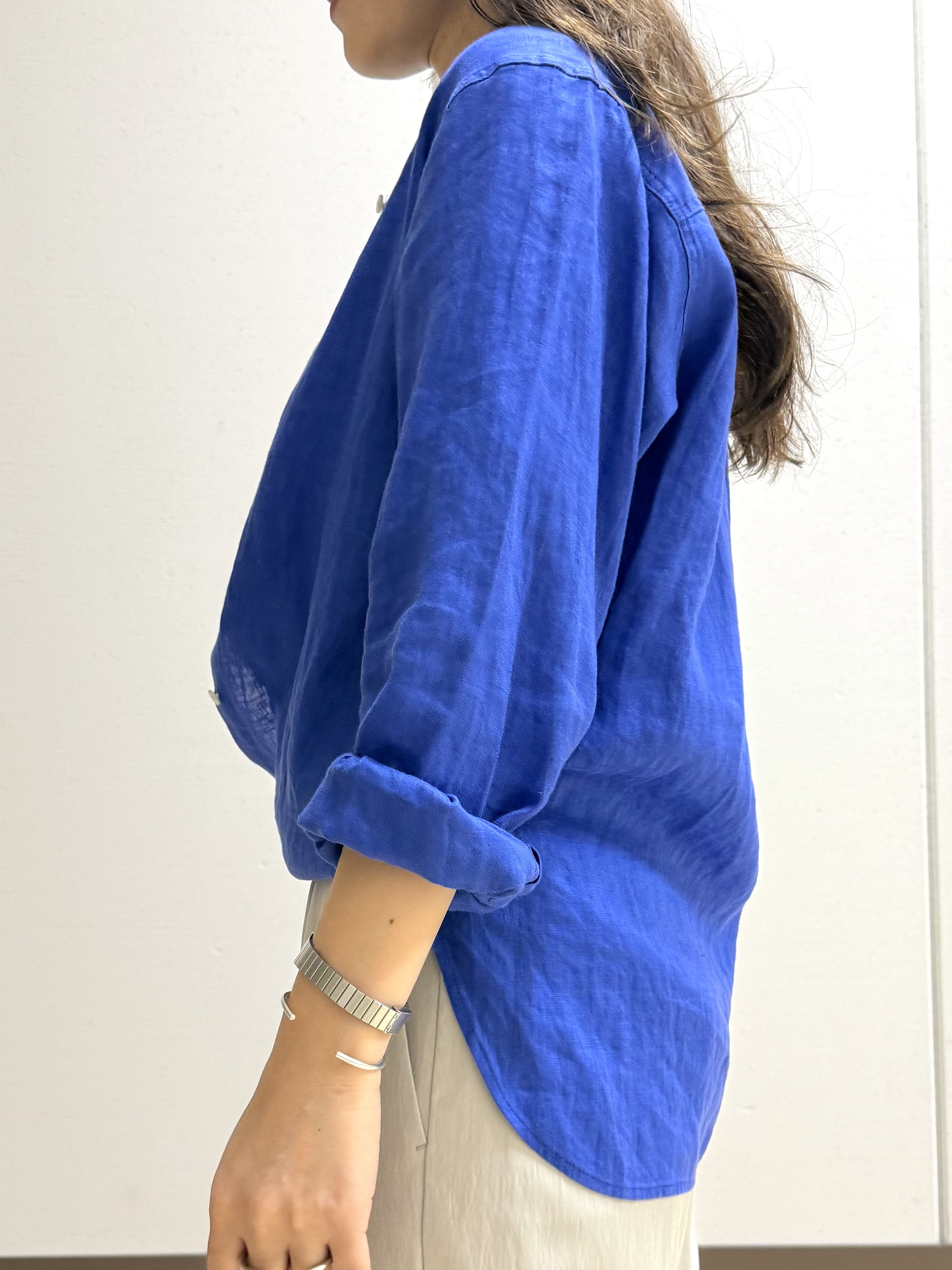 mamiさんの「INDIVI｜【UVケア／選べるグラフィック】スムースジャージTシャツ」を使ったコーディネート