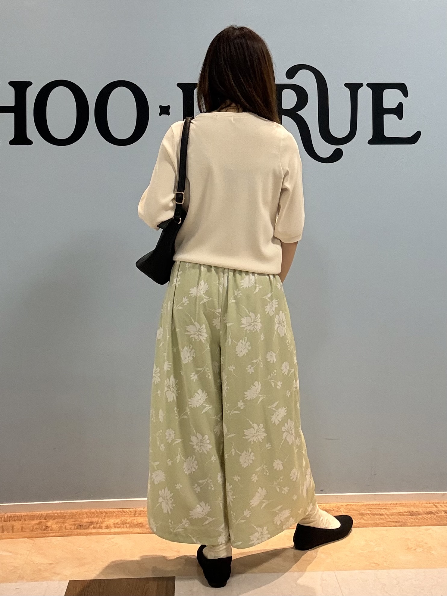 Naaatsuさんの「SHOO･LA･RUE｜【毎日洗える/S-LL/ひんやり/UV】上半身すっきり 二の腕見せない5分袖ニット」を使ったコーディネート