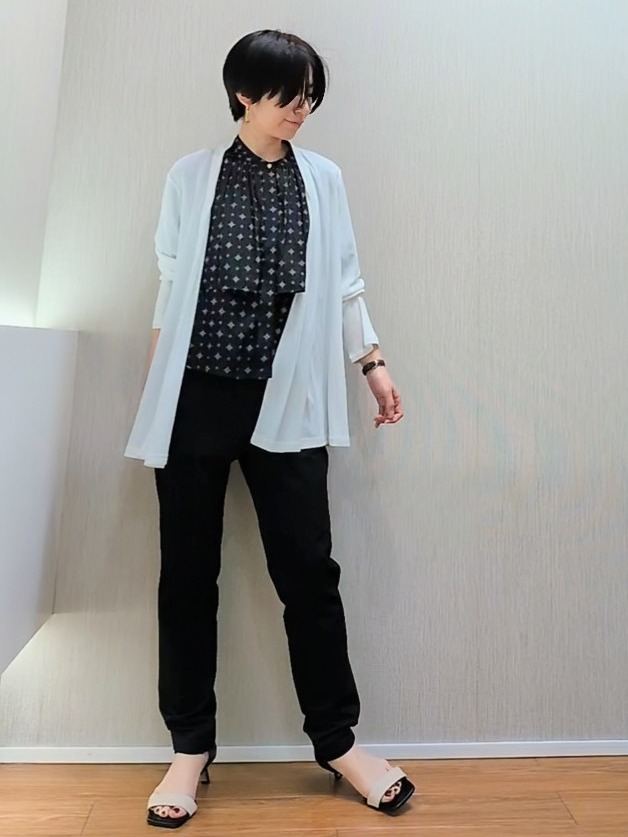 ミズタさんの「UNTITLED｜【接触冷感/UVカット/遮熱機能】フライスジャージカーディガン」を使ったコーディネート
