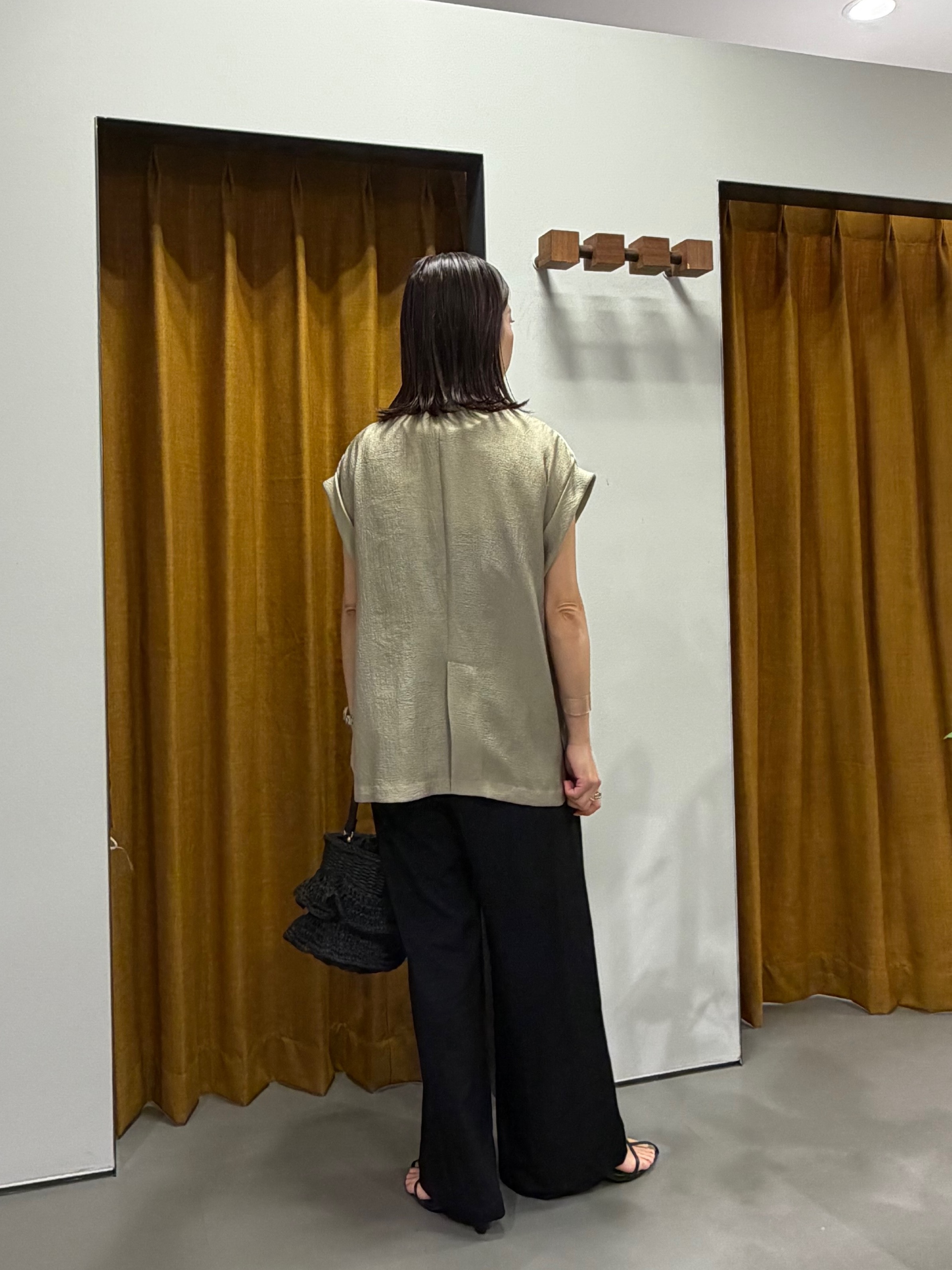 Mikoさんの「INDIVI｜ワッシャーシアーダブルジャケット」を使ったコーディネート