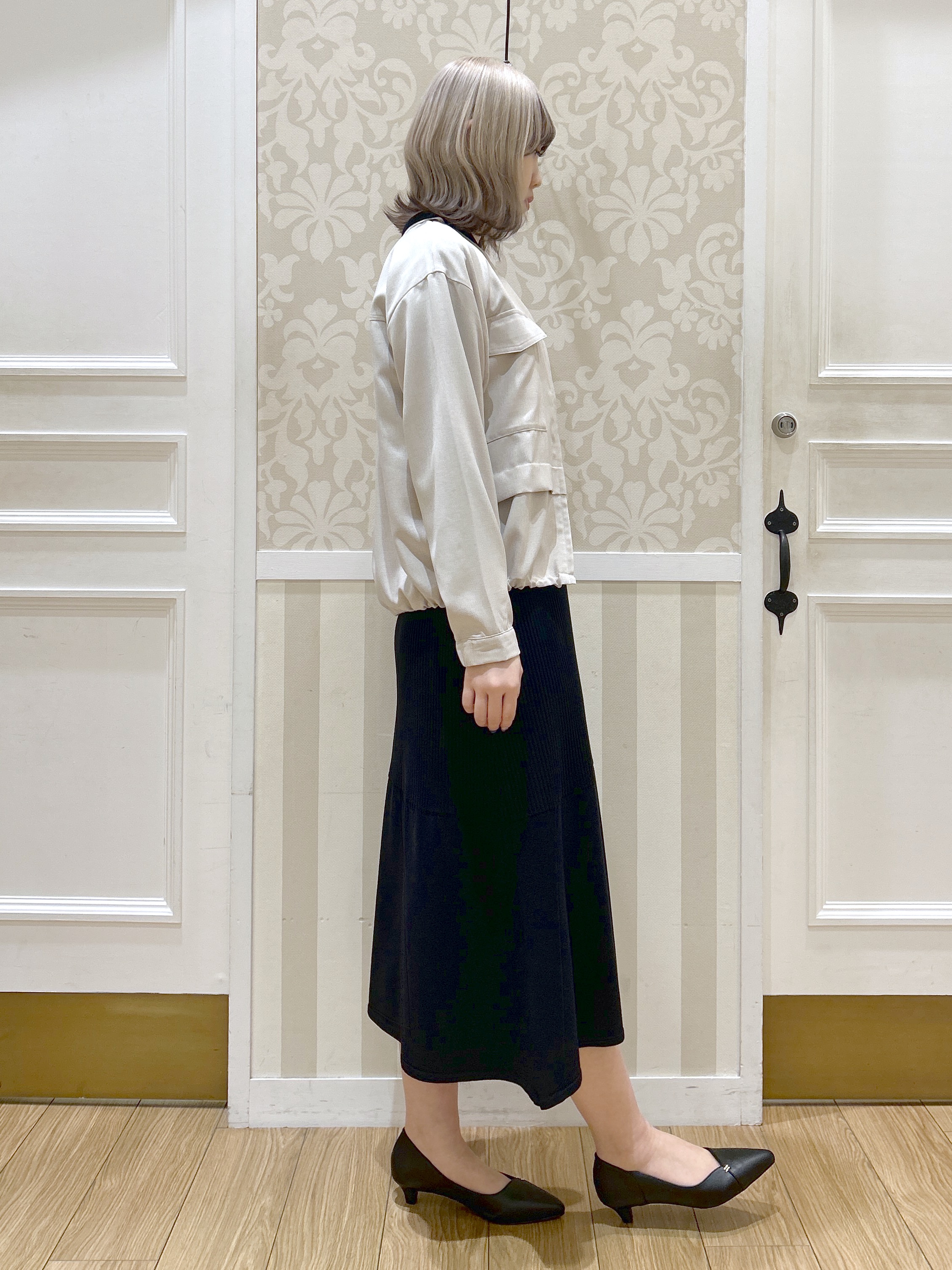 望 愛さんの「grove｜【貴島明日香さん着用・洗える】麻調ノーカラーブルゾン」を使ったコーディネート
