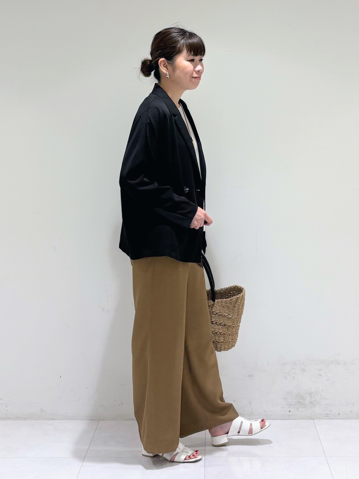 tsuyuさんの「INDIVI｜リネン調ペーズリースカーフ」を使ったコーディネート