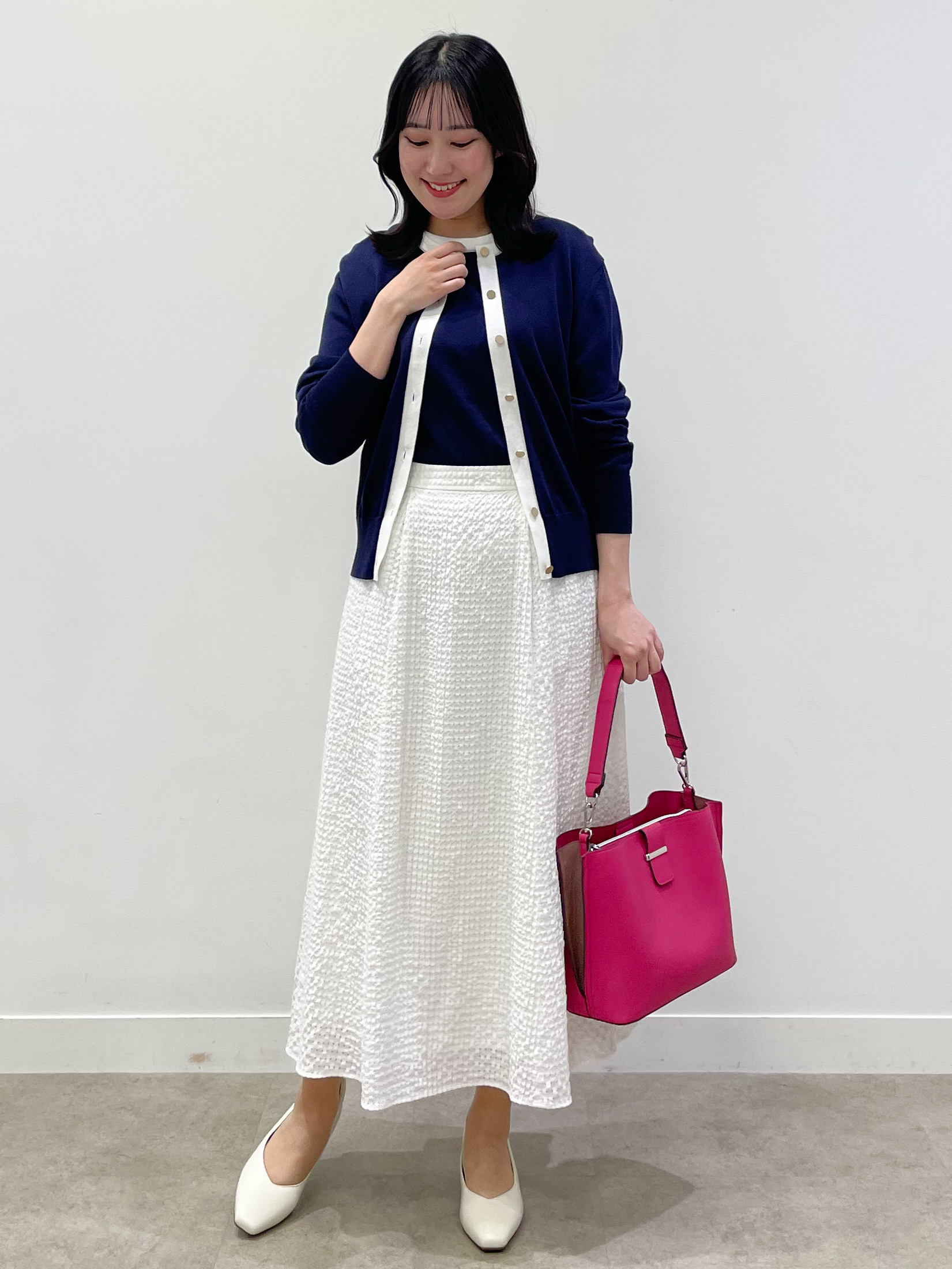 yukariさんの「Reflect｜【アンサンブル可】バイカラーカーディガン」を使ったコーディネート