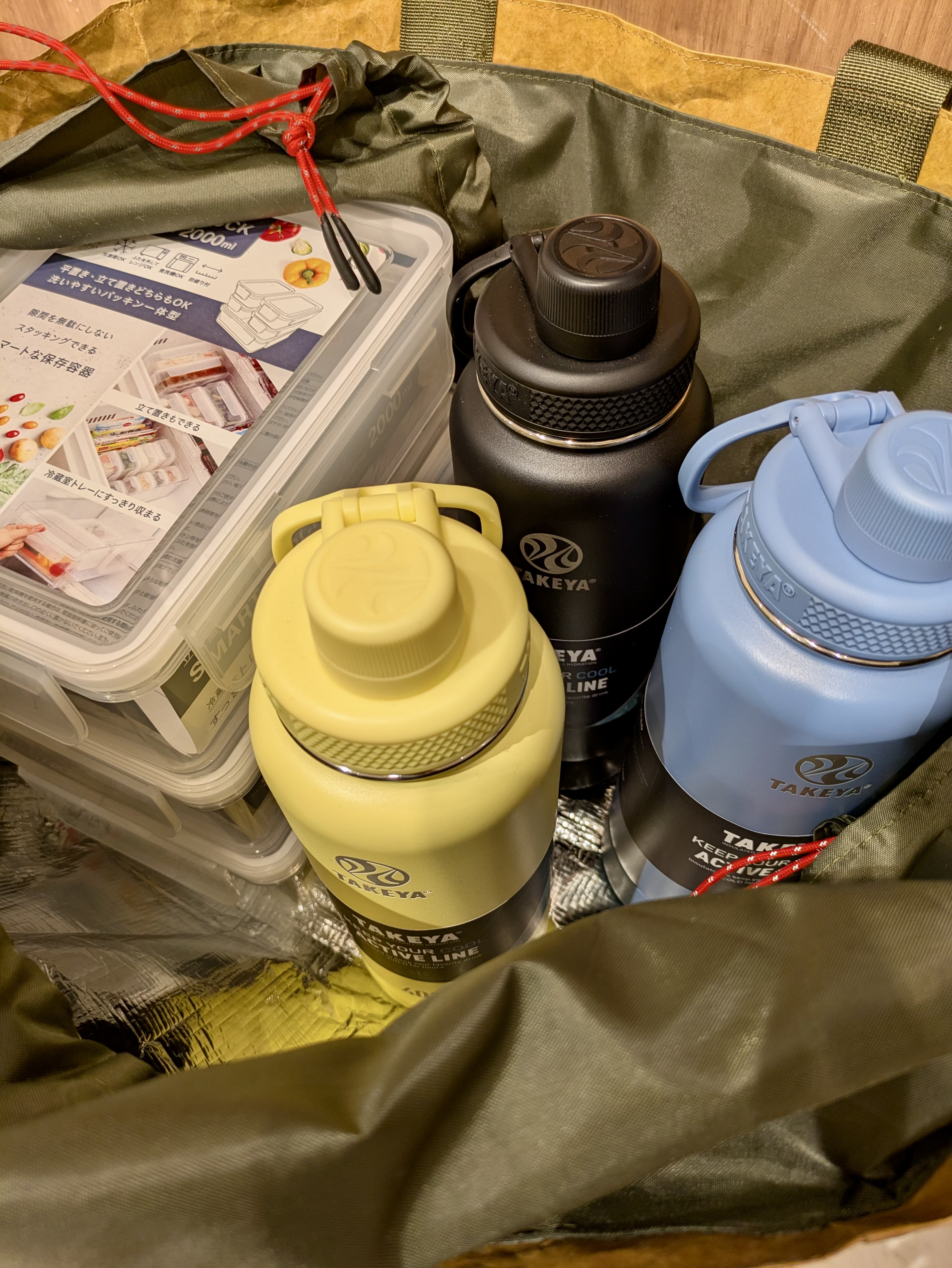 n.さんの「212 KITCHEN STORE｜COOLBAG BOTTLE GY」を使ったコーディネート
