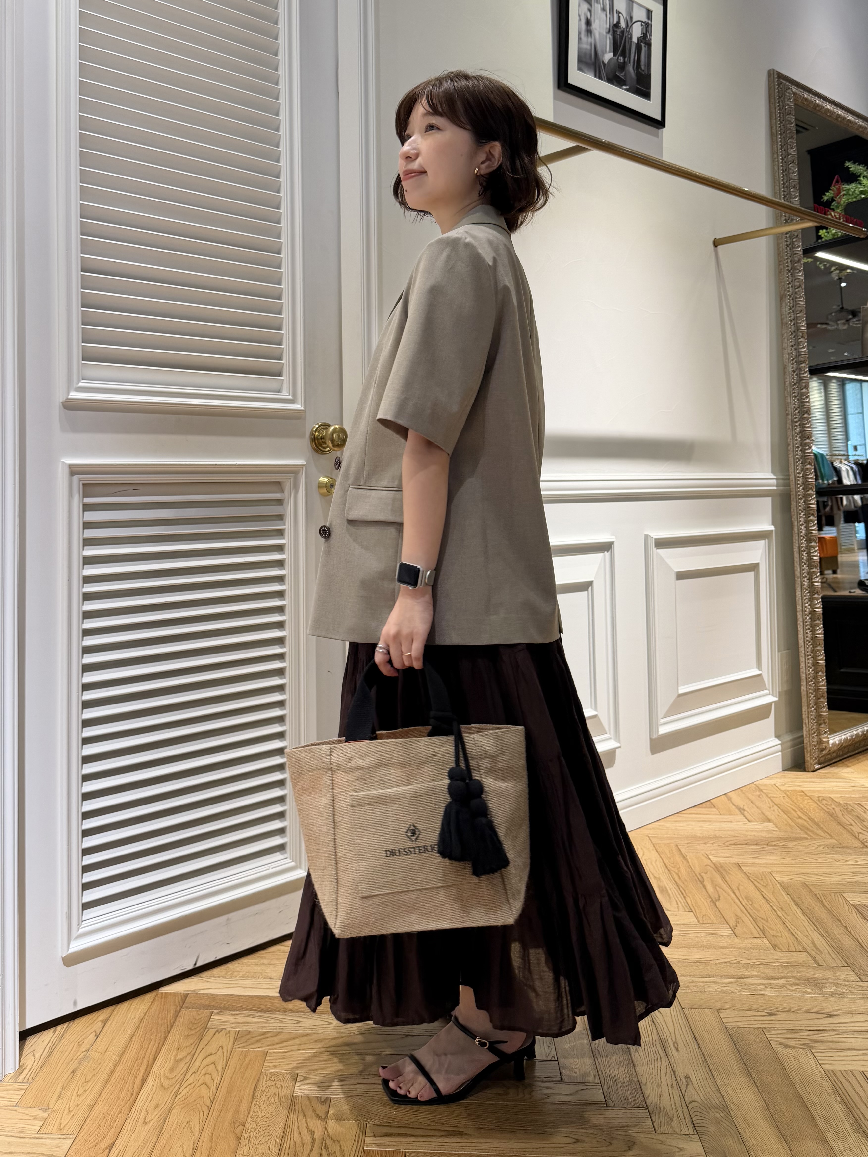 つじ まこさんの「DRESSTERIOR｜【otonaMUSE5月号掲載/セットアップ可】ウォッシャブルイージーサマージャケット」を使ったコーディネート