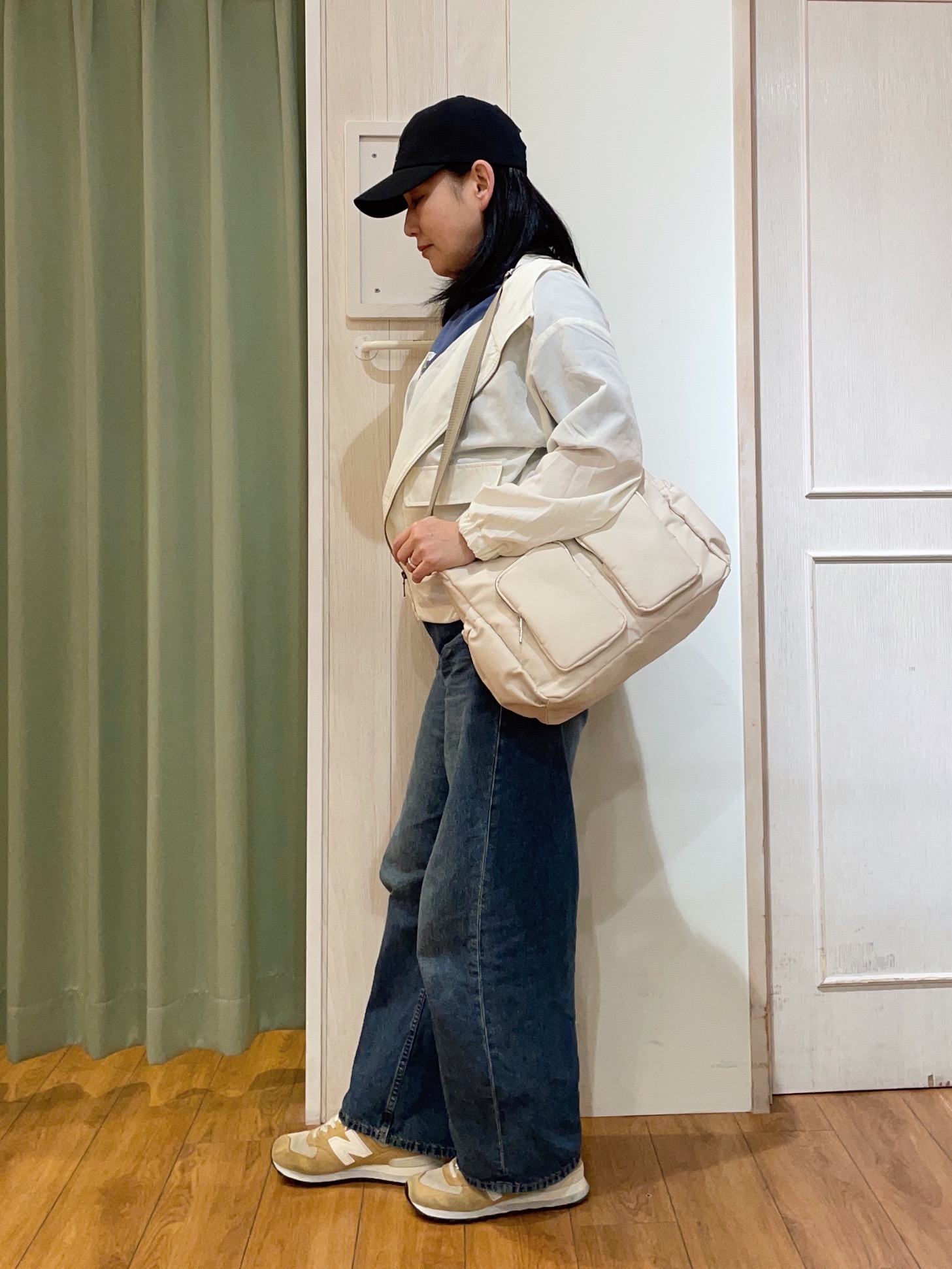 ke-yさんの「SHOO･LA･RUE｜【S-LL/UV】季節の変わり目に ゴールドパーツが上品なフード付きブルゾン」を使ったコーディネート