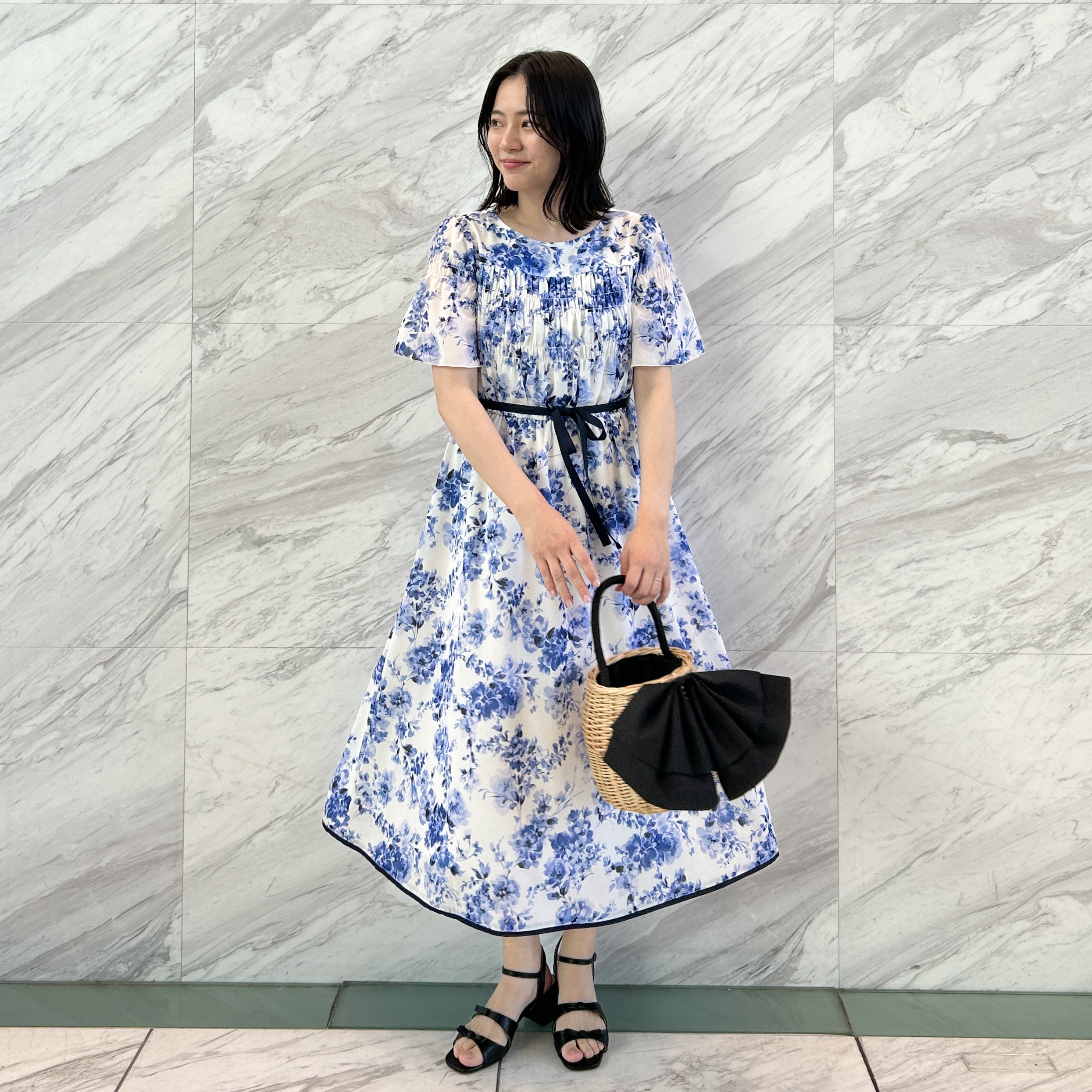 shinoさんの「Couture brooch｜【洗える】クラウディフラワー ワンピース」を使ったコーディネート