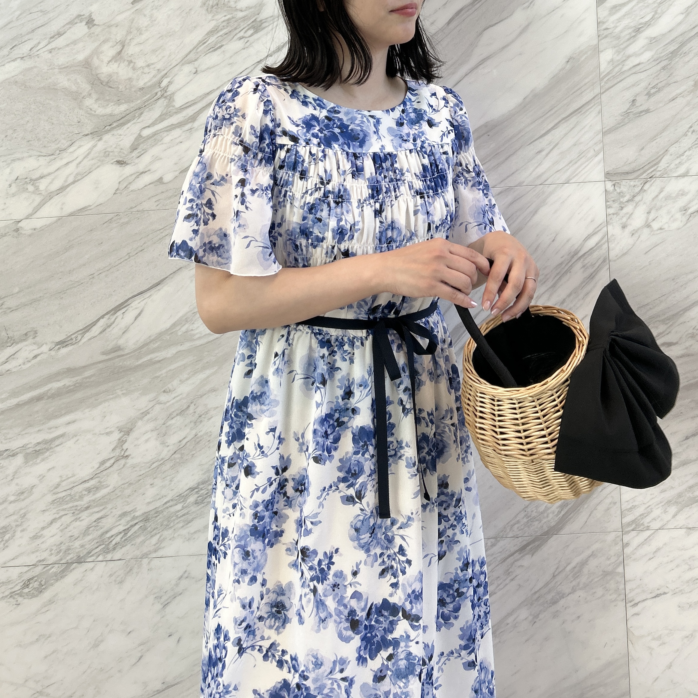 shinoさんの「Couture brooch｜【洗える】クラウディフラワー ワンピース」を使ったコーディネート