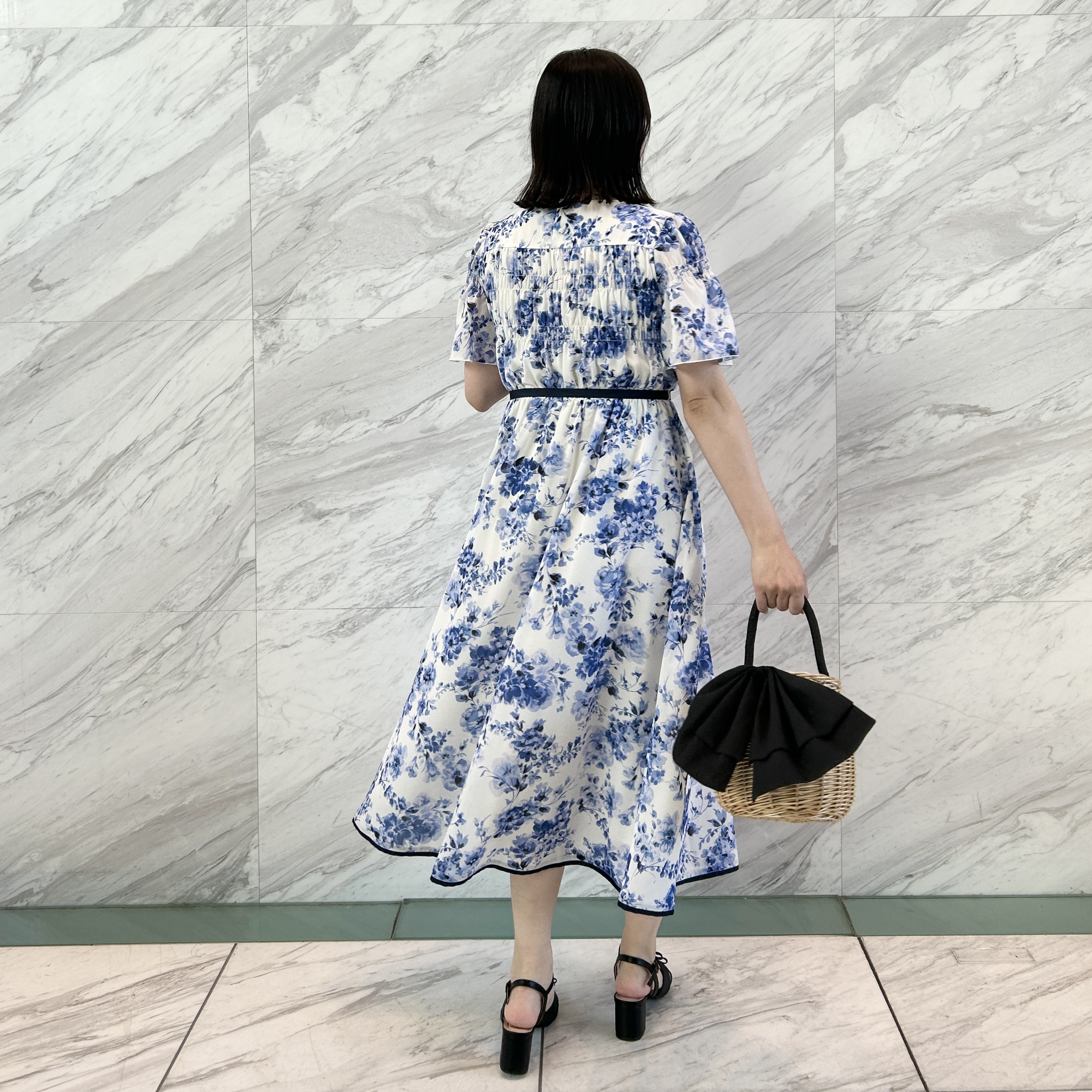 shinoさんの「Couture brooch｜【洗える】クラウディフラワー ワンピース」を使ったコーディネート