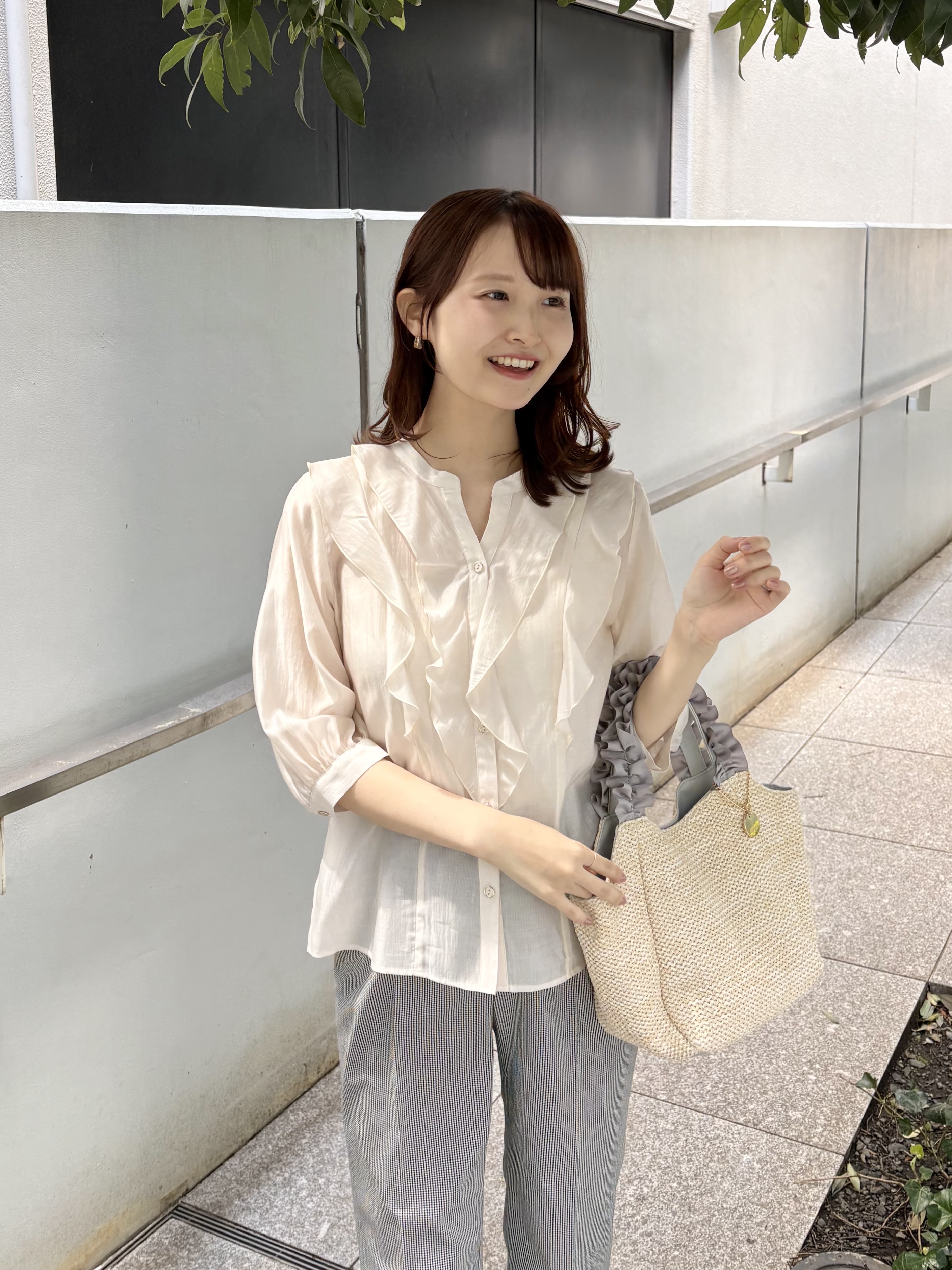 みさかさんの「index｜シアーツイルフリルスキッパーブラウス【イージーアイロン／洗濯機OK】」を使ったコーディネート