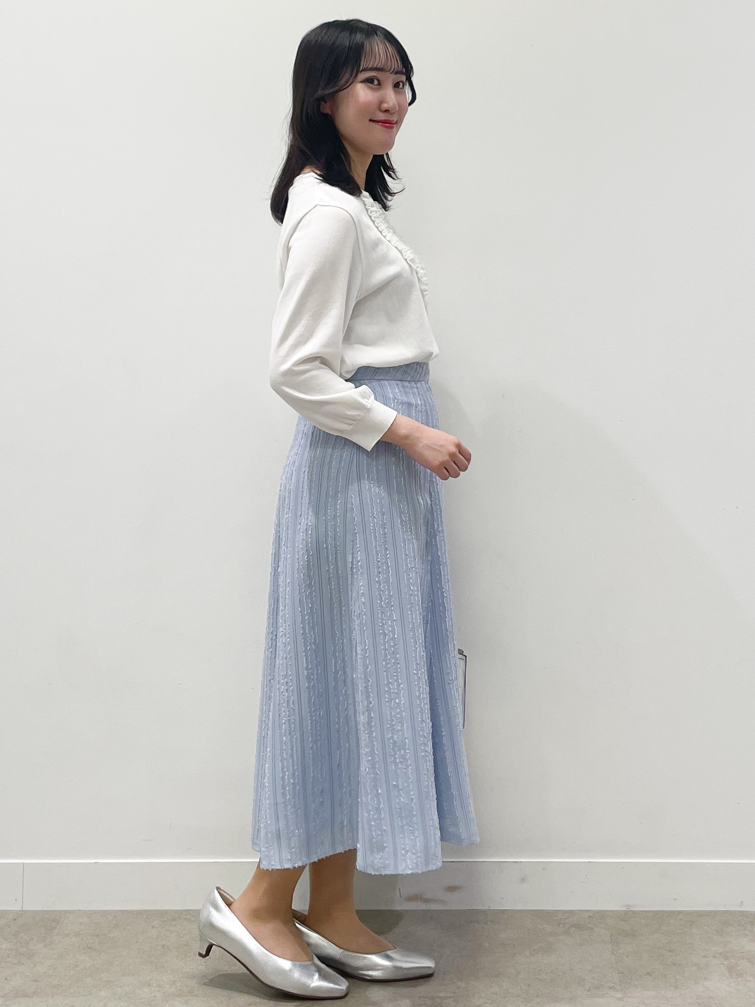yukariさんの「Reflect｜フロントフリルデザインニット」を使ったコーディネート
