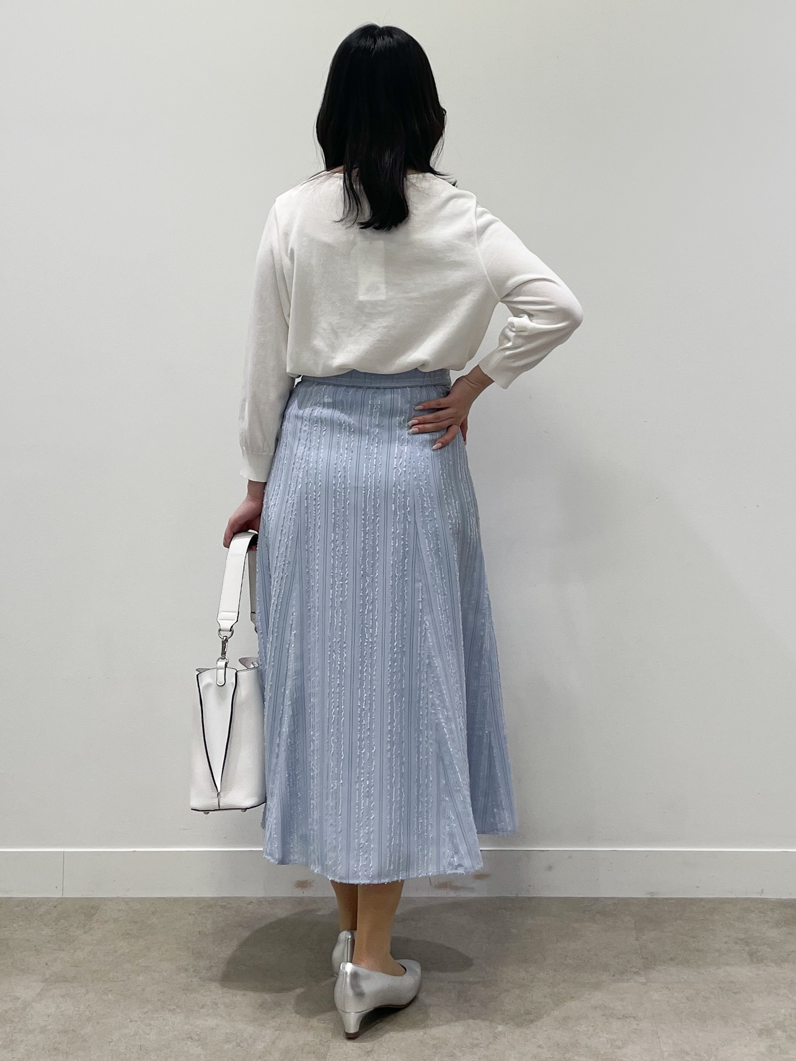 yukariさんの「Reflect｜フロントフリルデザインニット」を使ったコーディネート