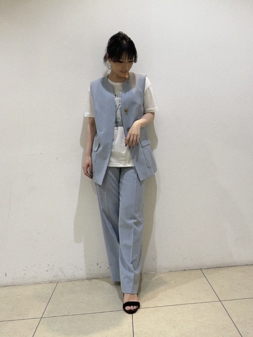 watanabeさんの「UNTITLED｜【セットアップ可/UV/接触冷感】スラブキーネックジレ」を使ったコーディネート