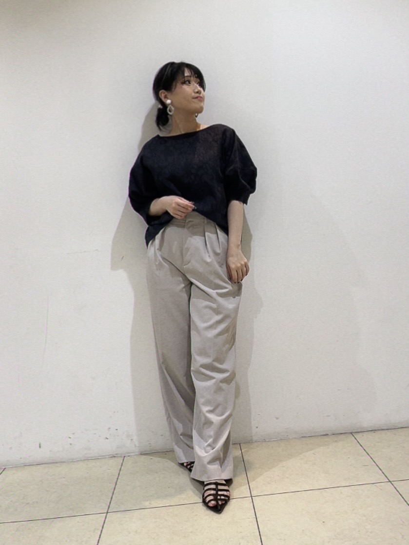 watanabeさんの「UNTITLED｜【洗える/ショート丈】ジャカードボートネックブラウス」を使ったコーディネート