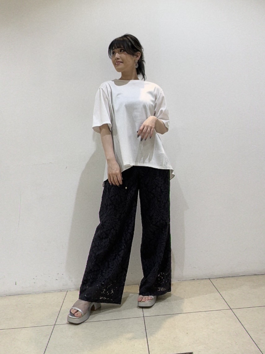 watanabeさんの「UNTITLED｜【洗える/Tシャツ】異素材ドッキングプルオーバー」を使ったコーディネート