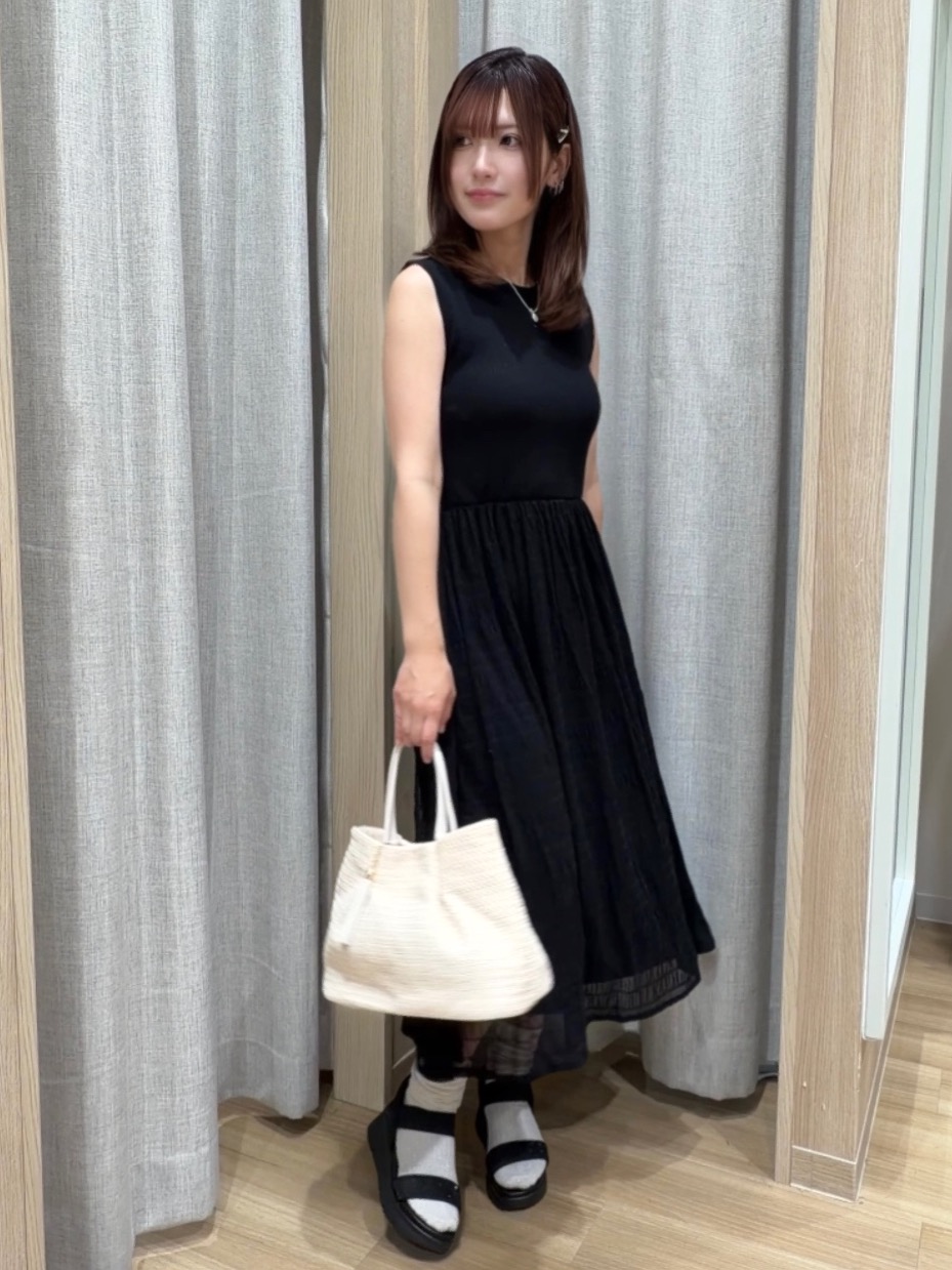 Fumikaさんの「grove｜高評価！【接触冷感／UVカットetc】ベーシックショートカーディガン」を使ったコーディネート