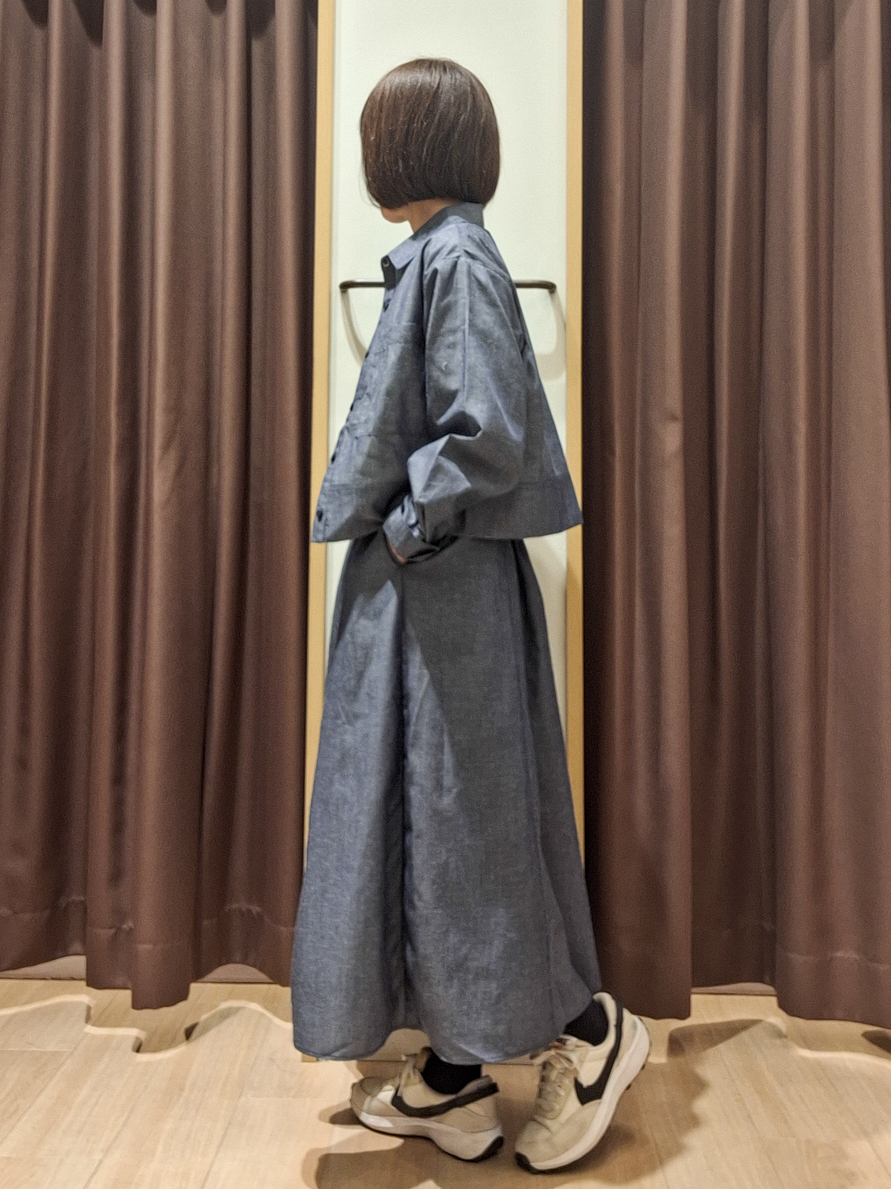 ウタさんの「grove｜【貴島明日香さん着用／イージーケア／接触冷感】麻混クロップドシャツ」を使ったコーディネート