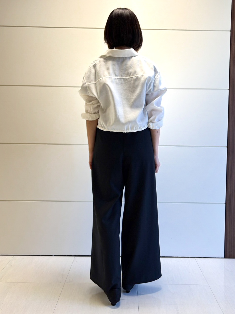 keikoさんの「COUP DE CHANCE｜【手洗い可/ショート丈】クロップドシャツ」を使ったコーディネート