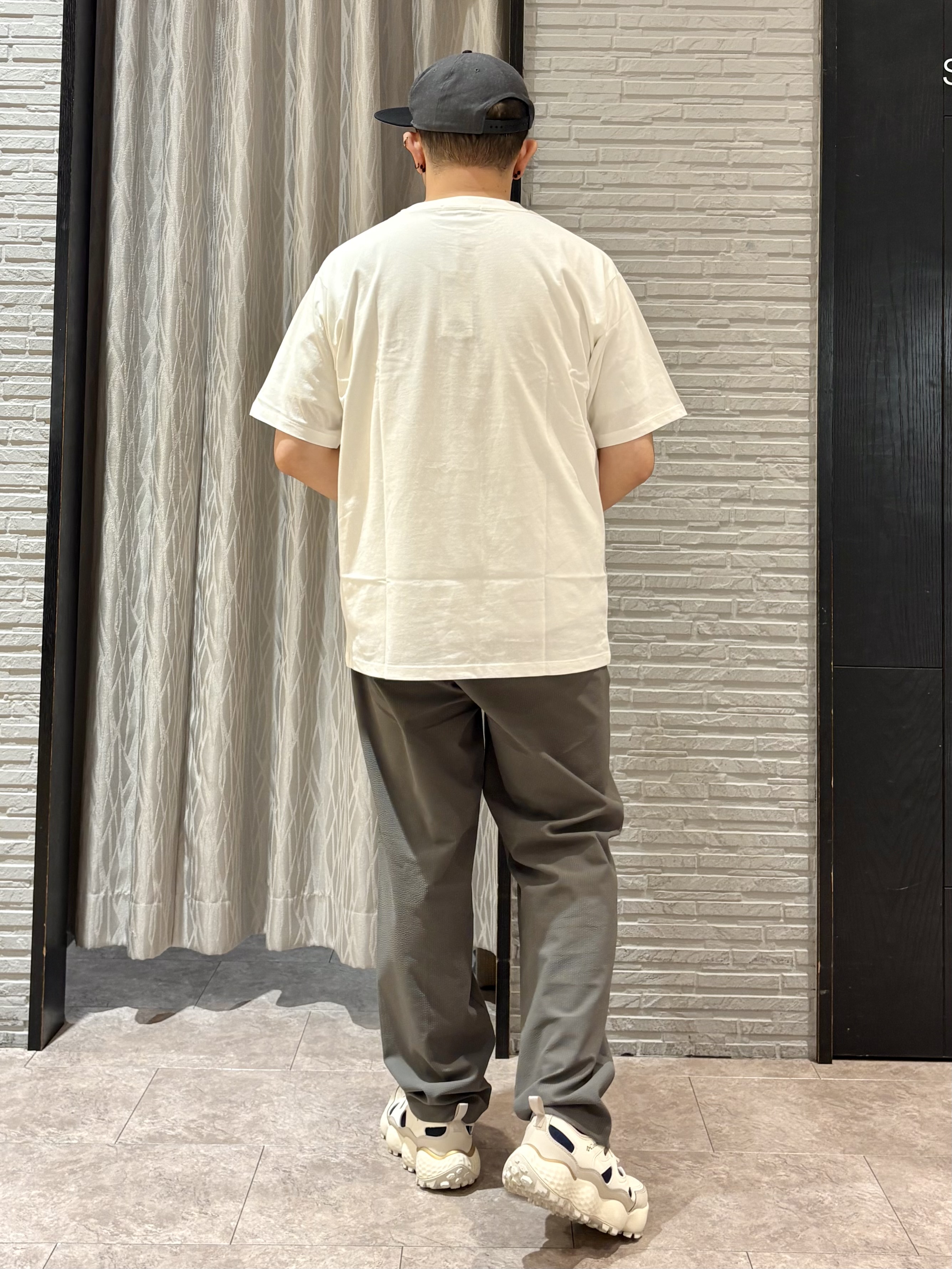 Pーyamaさんの「THE SHOP TK｜マイクロ シアサッカー ジャケット 洗濯機OK／セットアップ可」を使ったコーディネート
