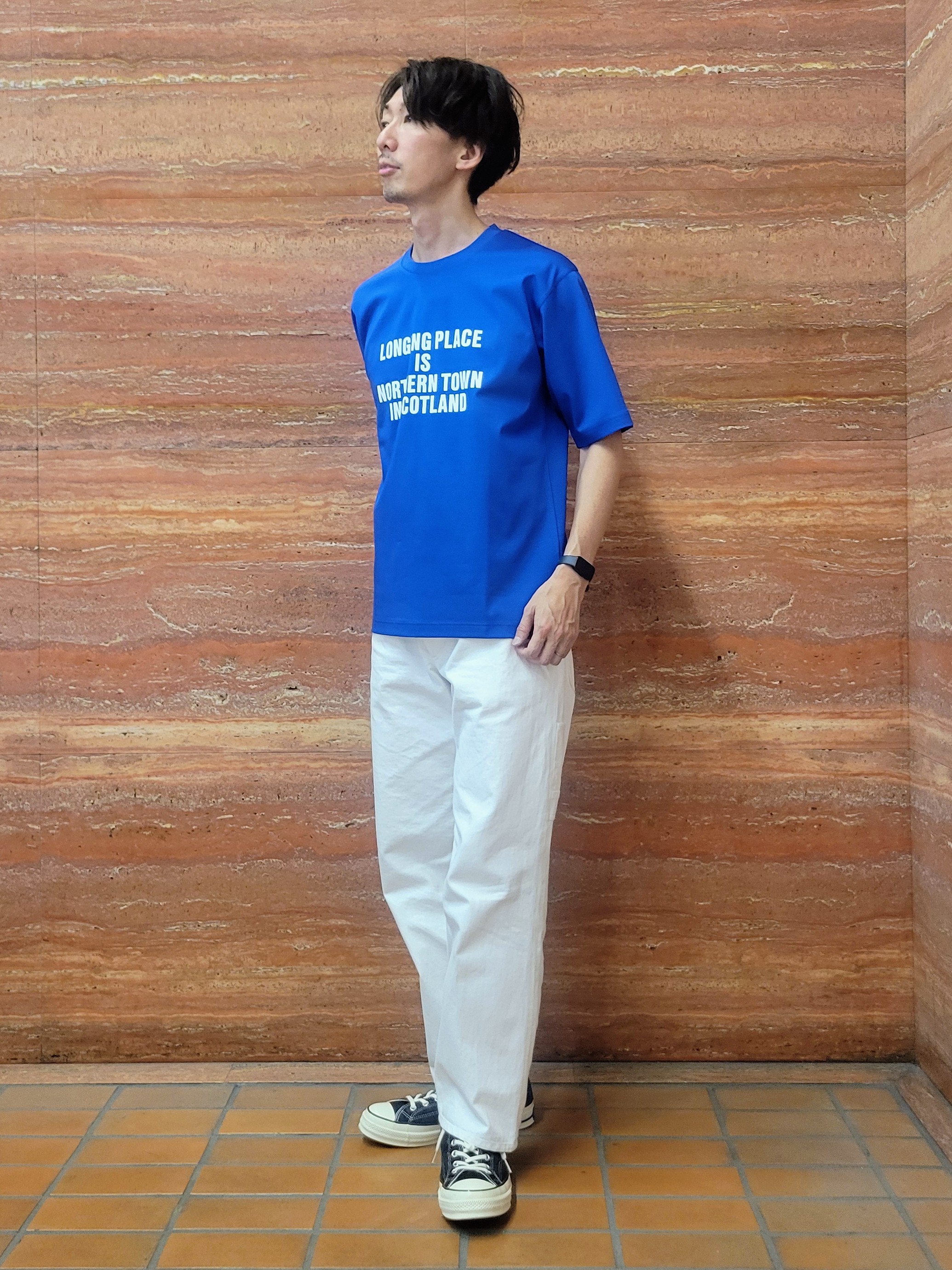 piroyaさんの「TAKEO KIKUCHI｜【BOWLER HAT LABEL】アイスクリアコットン バッククロスピストル 半袖Tシャツ」を使ったコーディネート