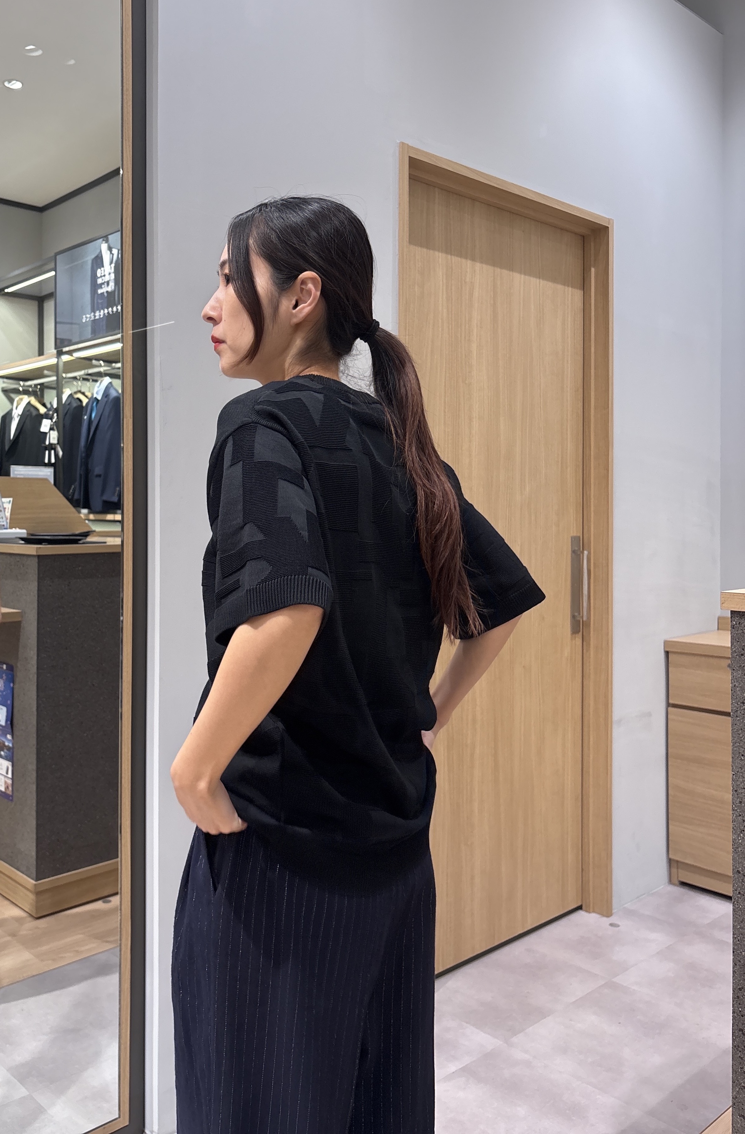 よぴさんの「TAKEO KIKUCHI｜【徳島ニット】ニットＴシャツ」を使ったコーディネート