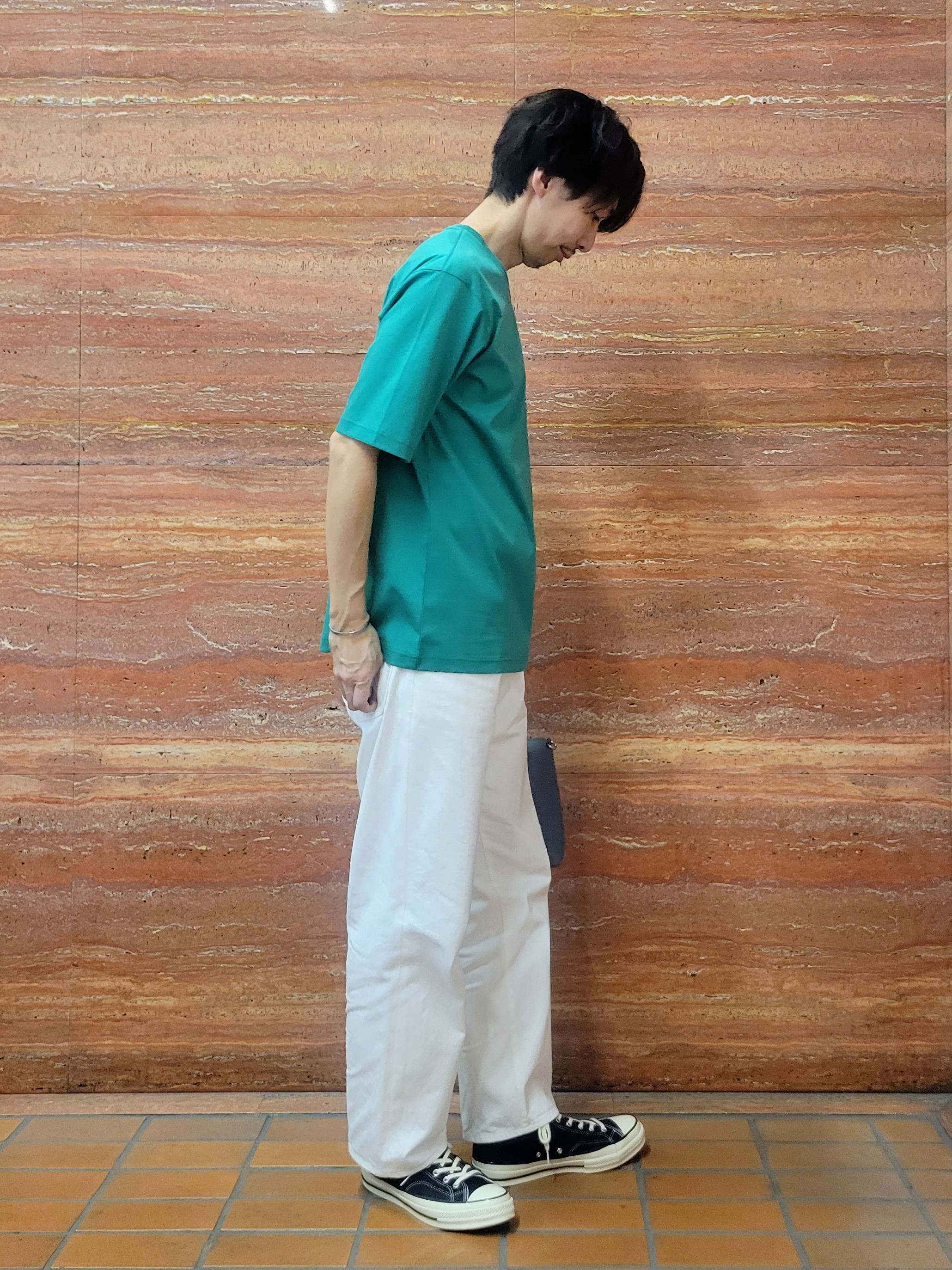 piroyaさんの「TAKEO KIKUCHI｜【BOWLER HAT LABEL】アイスクリアコットン ピンナップガール 半袖Tシャツ」を使ったコーディネート