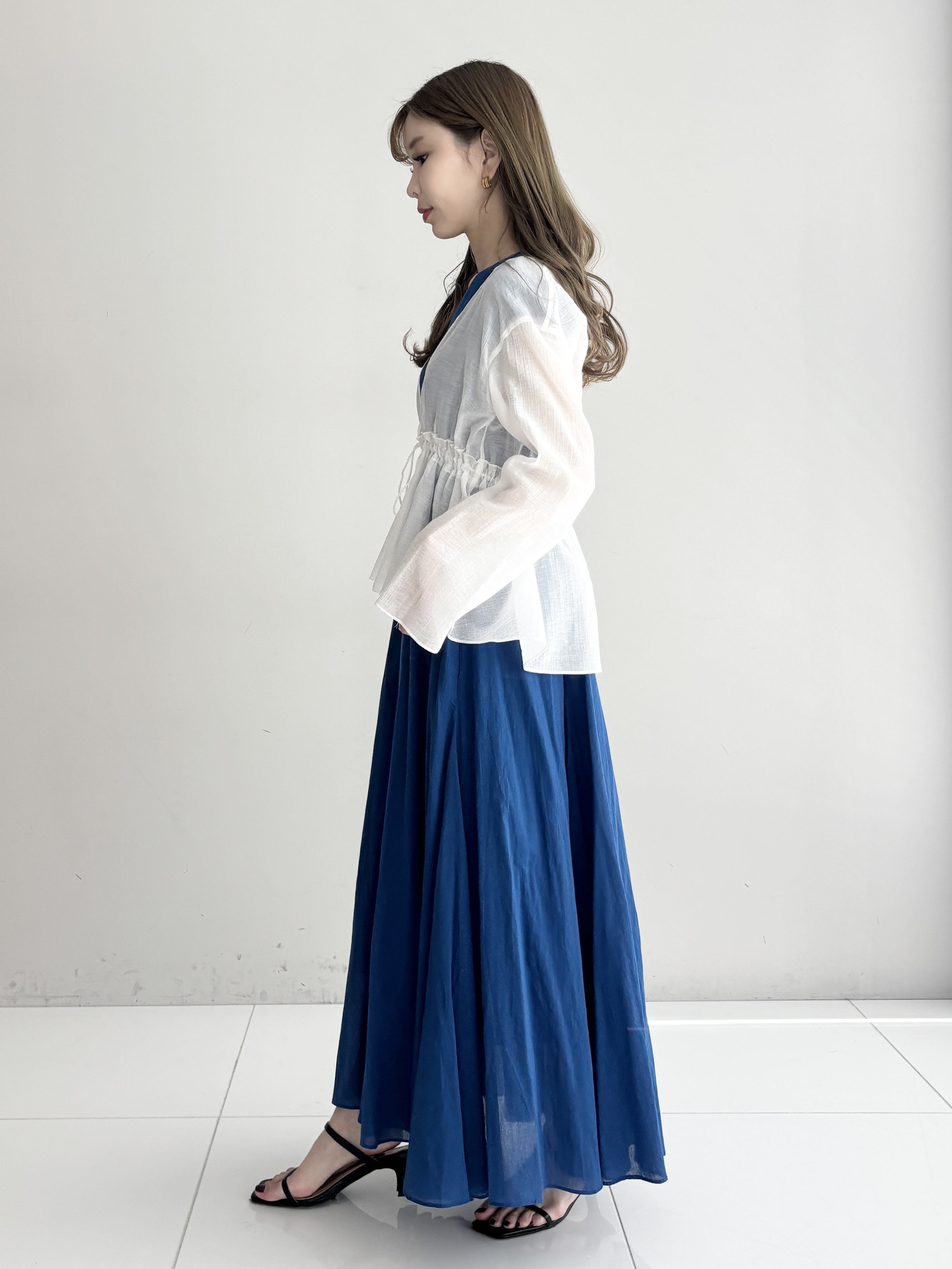 清水夏姫さんの「DRESSTERIOR｜【otonaMUSE5月号掲載】スキニーベルトサンダル」を使ったコーディネート