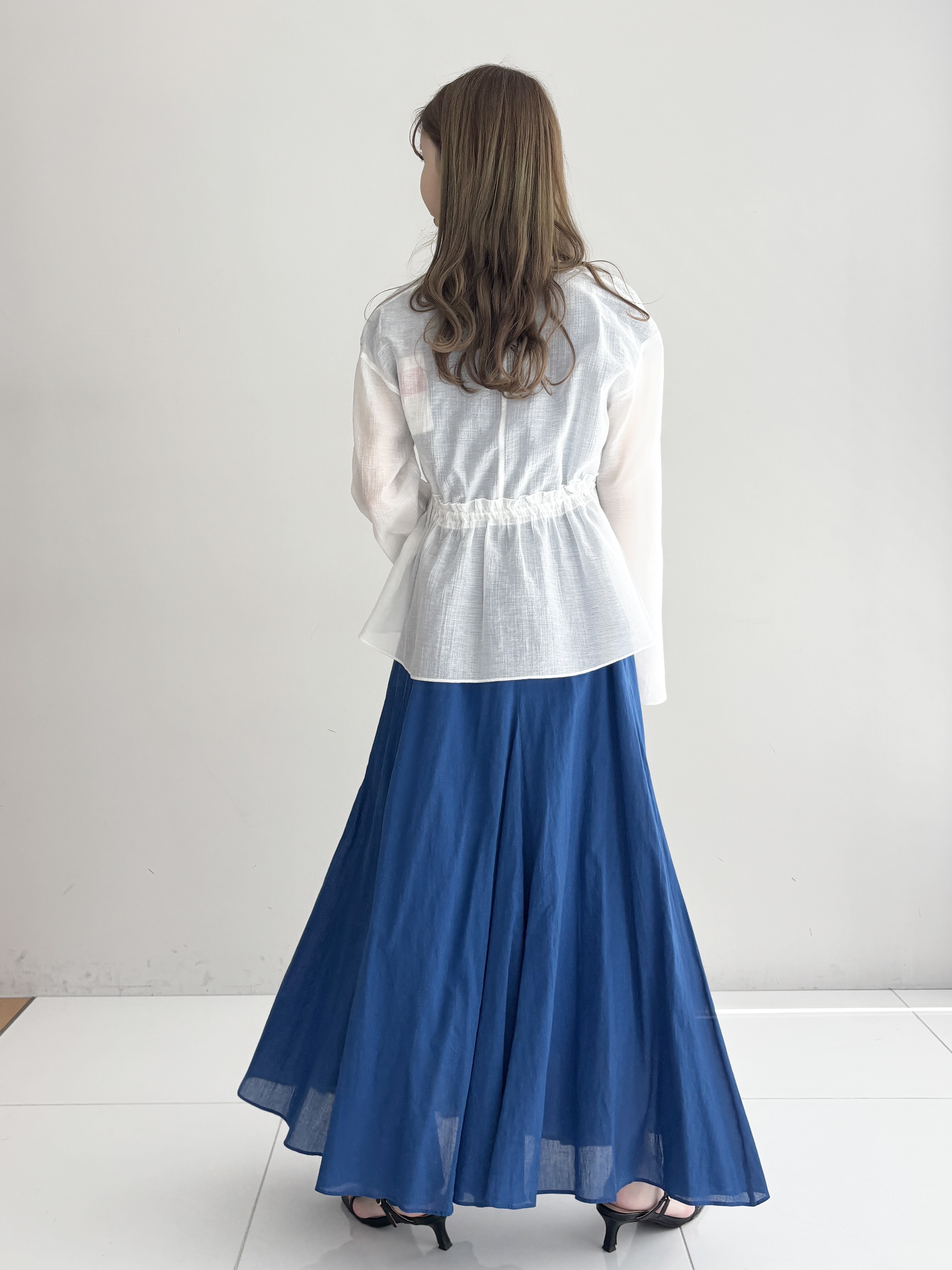 清水夏姫さんの「DRESSTERIOR｜【otonaMUSE5月号掲載】スキニーベルトサンダル」を使ったコーディネート