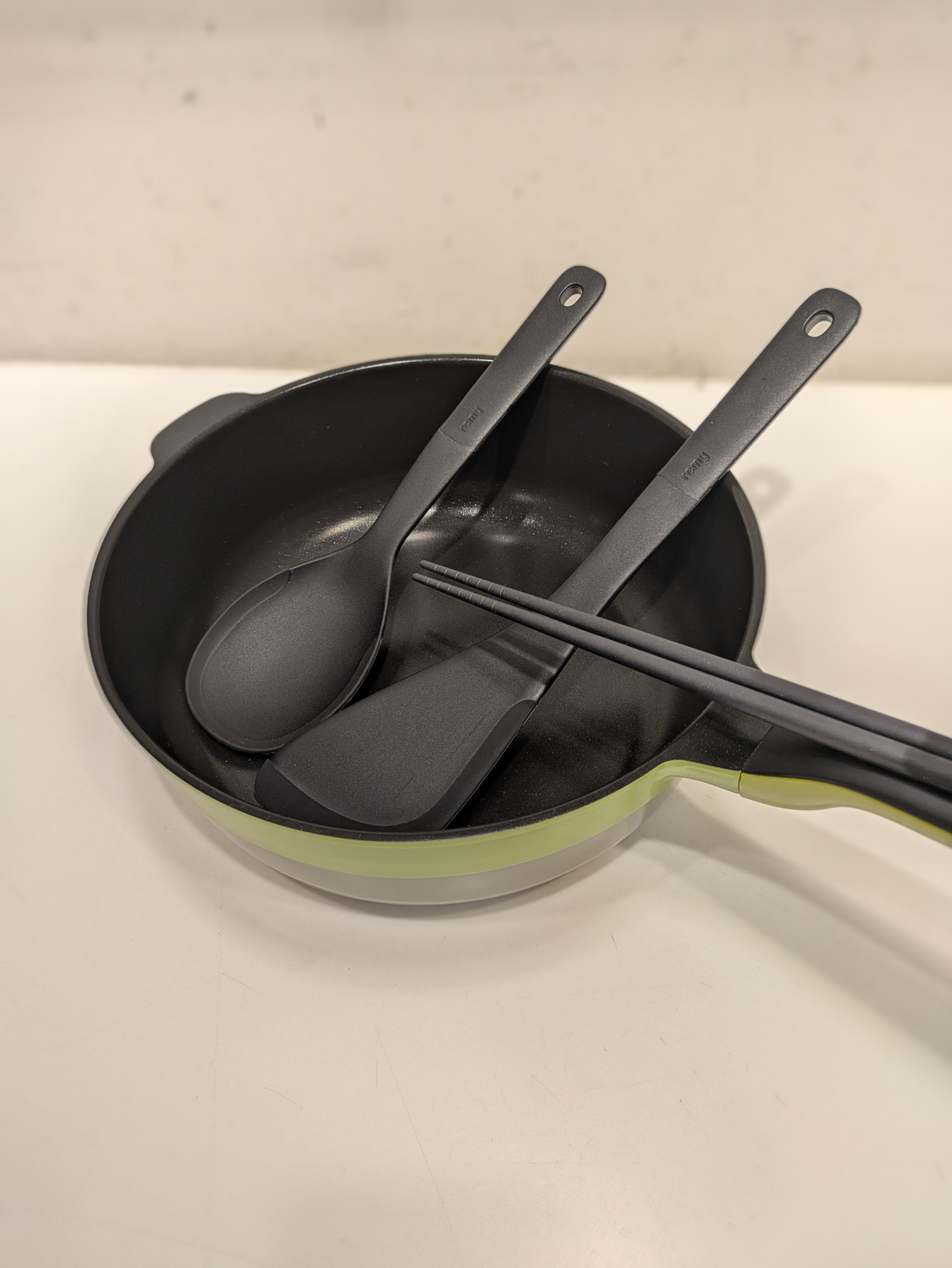 skiさんの「212 KITCHEN STORE｜◆レミパン プラス 24cm NV ＜remy レミー＞」を使ったコーディネート