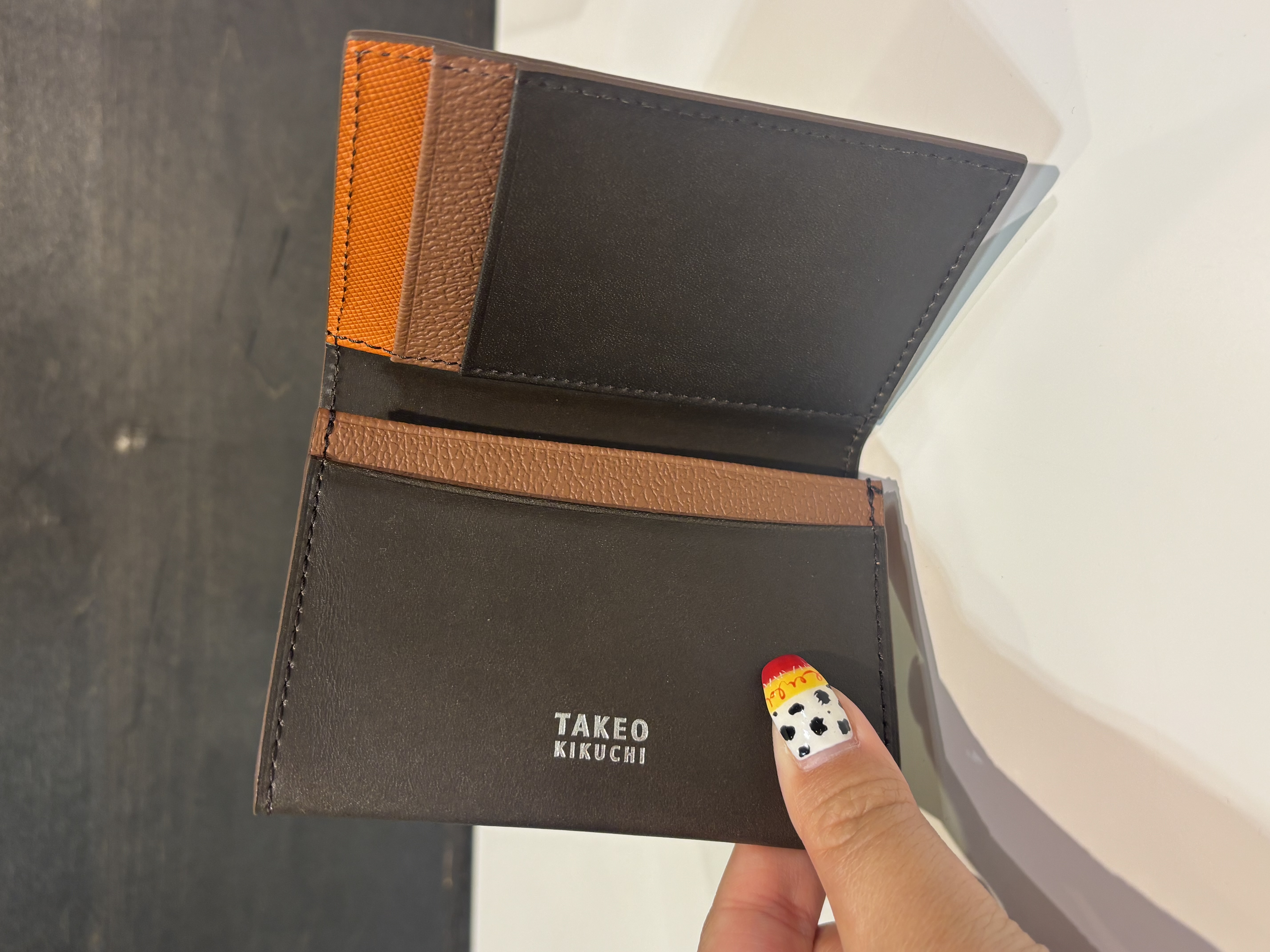 ヒナさんの「TAKEO KIKUCHI｜Tアンティークレザー 名刺入れ」を使ったコーディネート