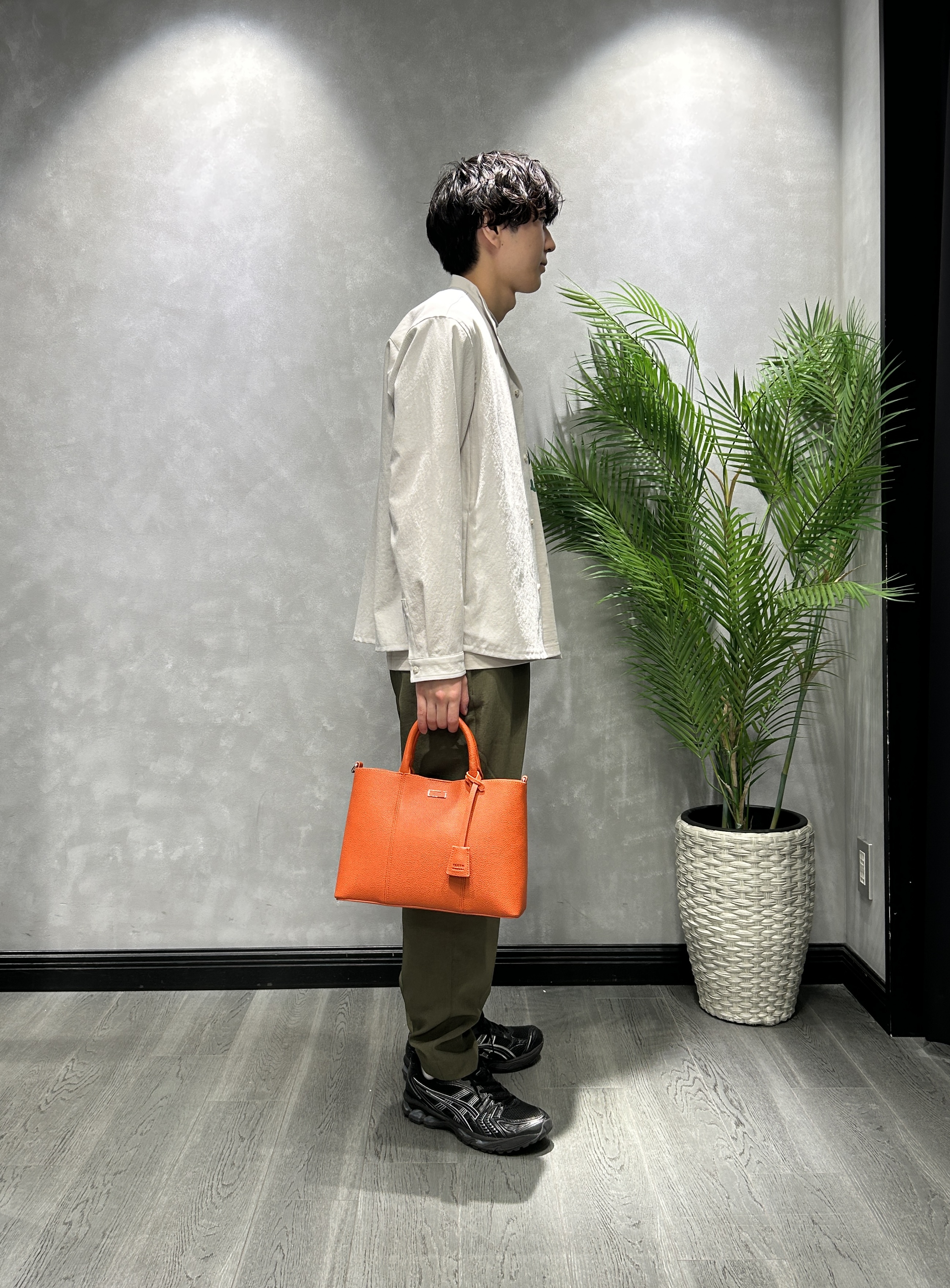 ruiさんの「TAKEO KIKUCHI｜【撥水・洗える・シワになりにくい】 リランチェ（R） シャツ」を使ったコーディネート