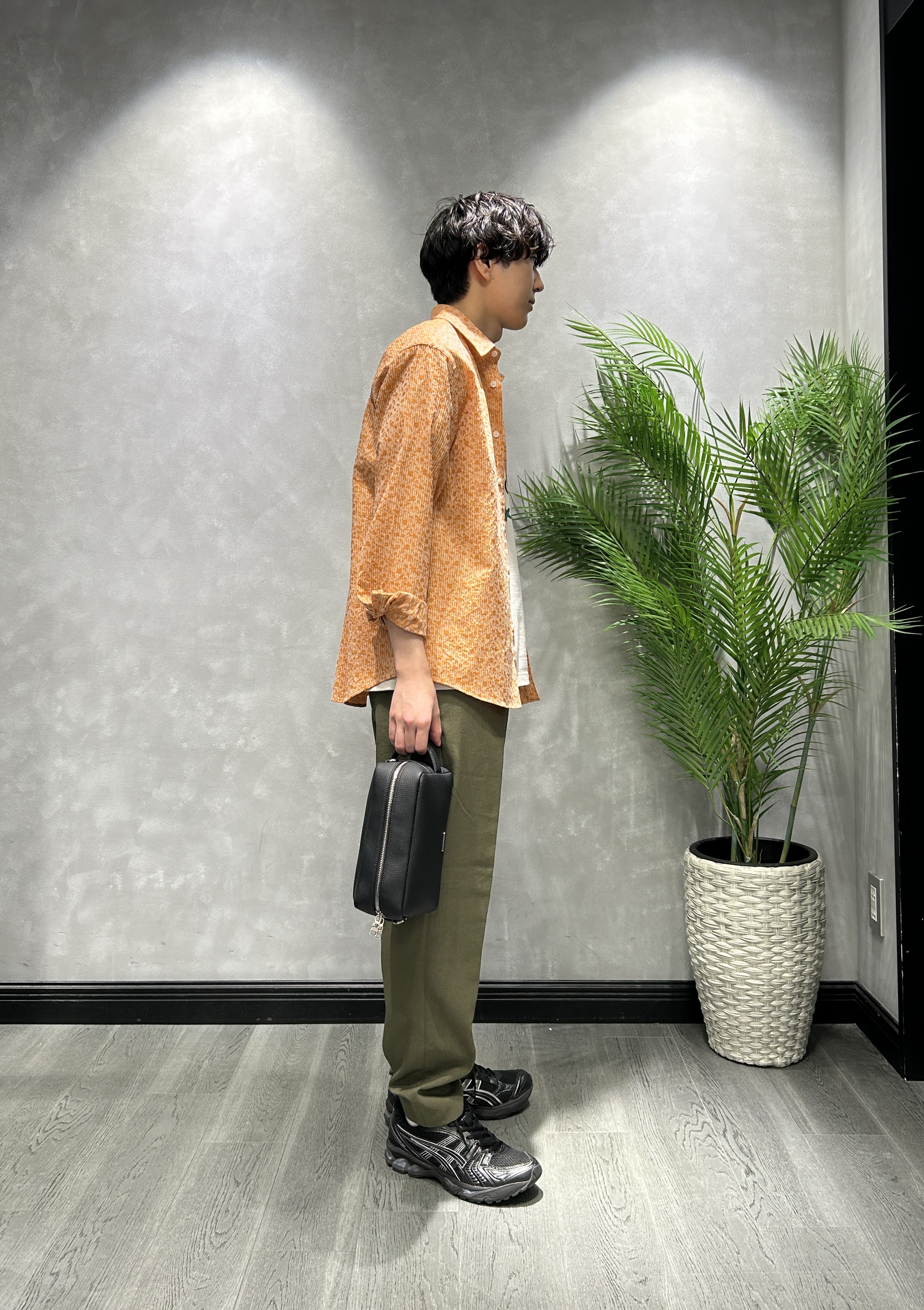 ruiさんの「TAKEO KIKUCHI｜播州 ドビーストライプ フラワーシャツ」を使ったコーディネート