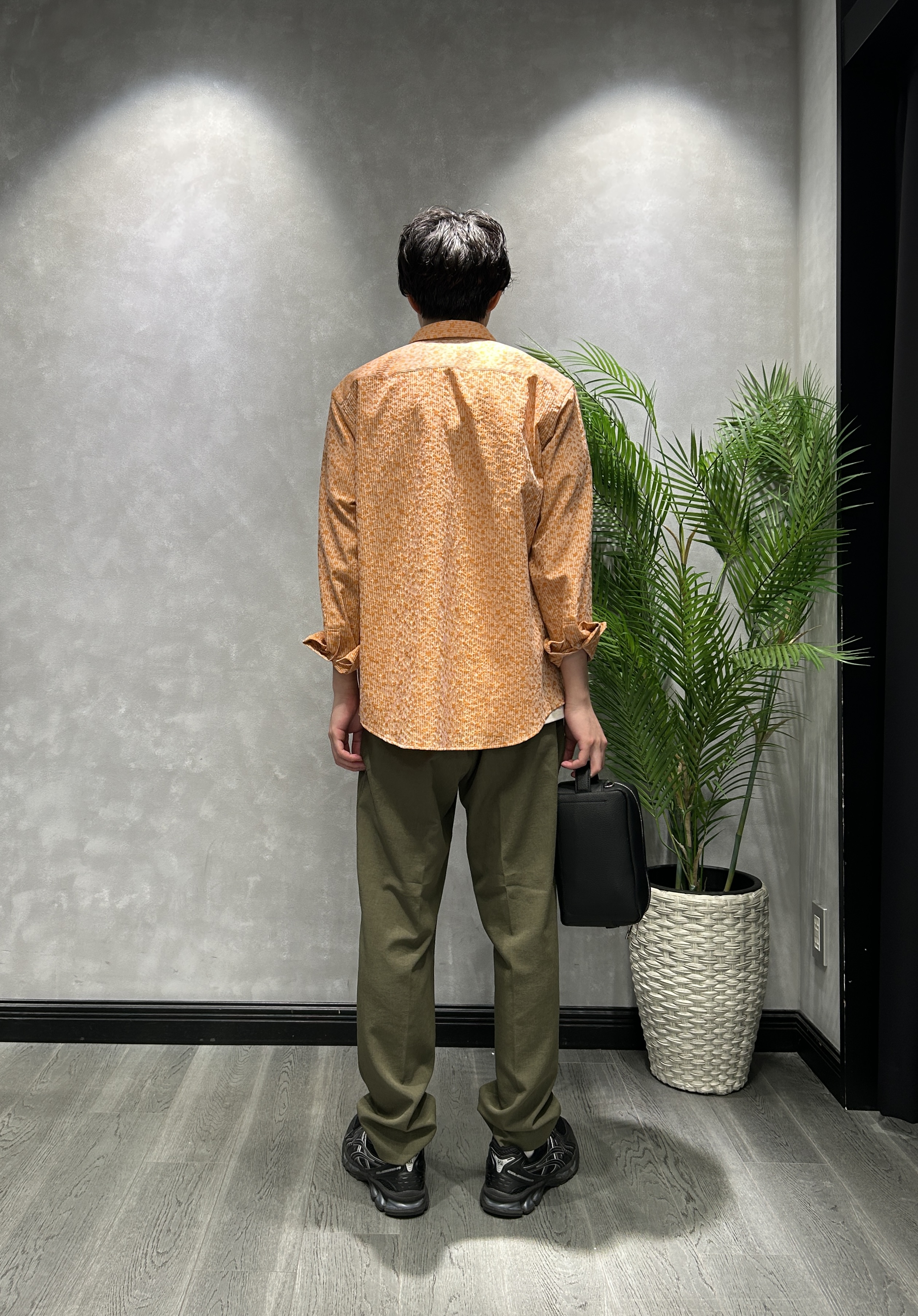 ruiさんの「TAKEO KIKUCHI｜播州 ドビーストライプ フラワーシャツ」を使ったコーディネート