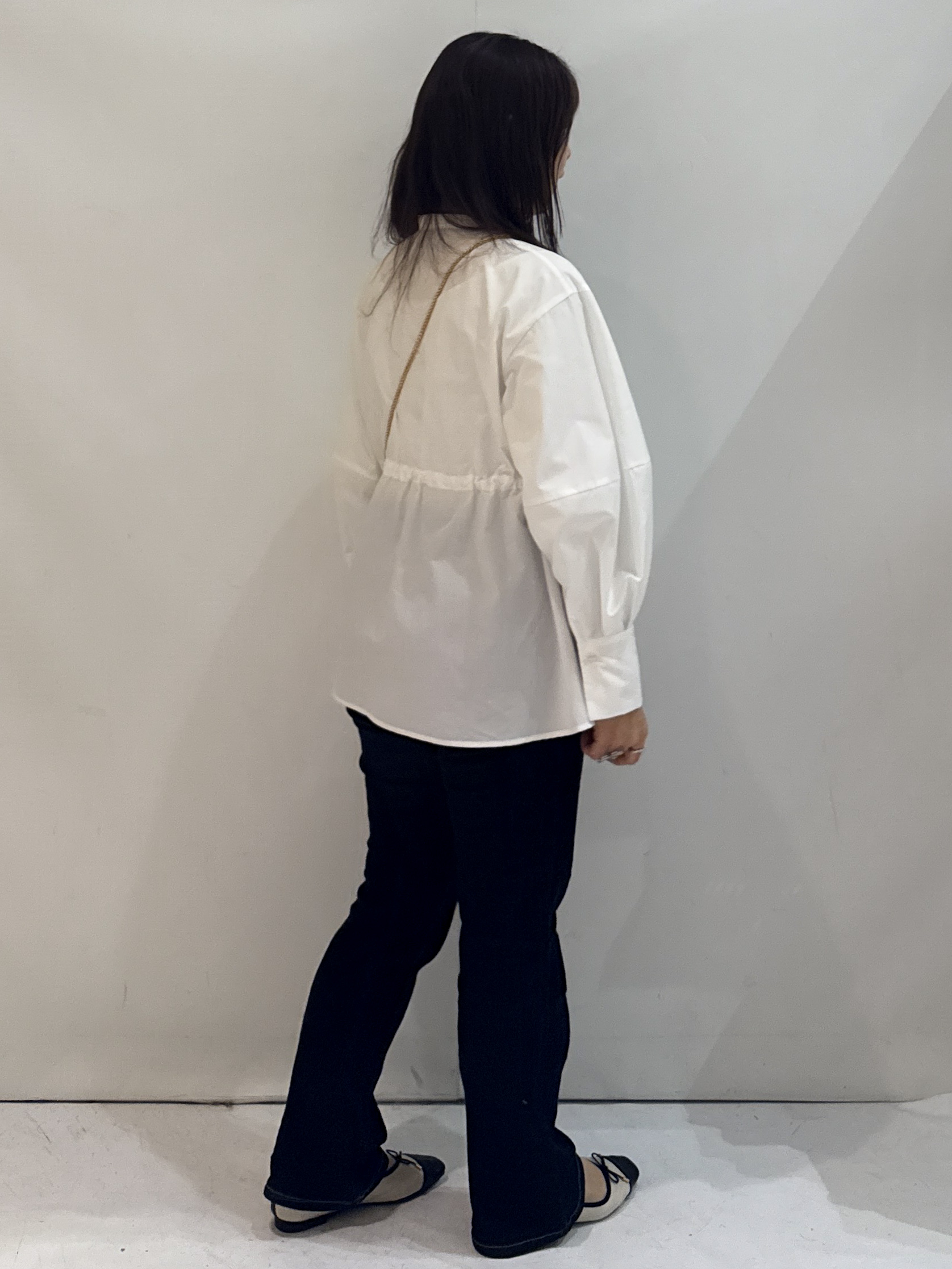 nakkoさんの「OPAQUE.CLIP｜ストライプペプラムデザインブラウス【洗濯機OK】」を使ったコーディネート