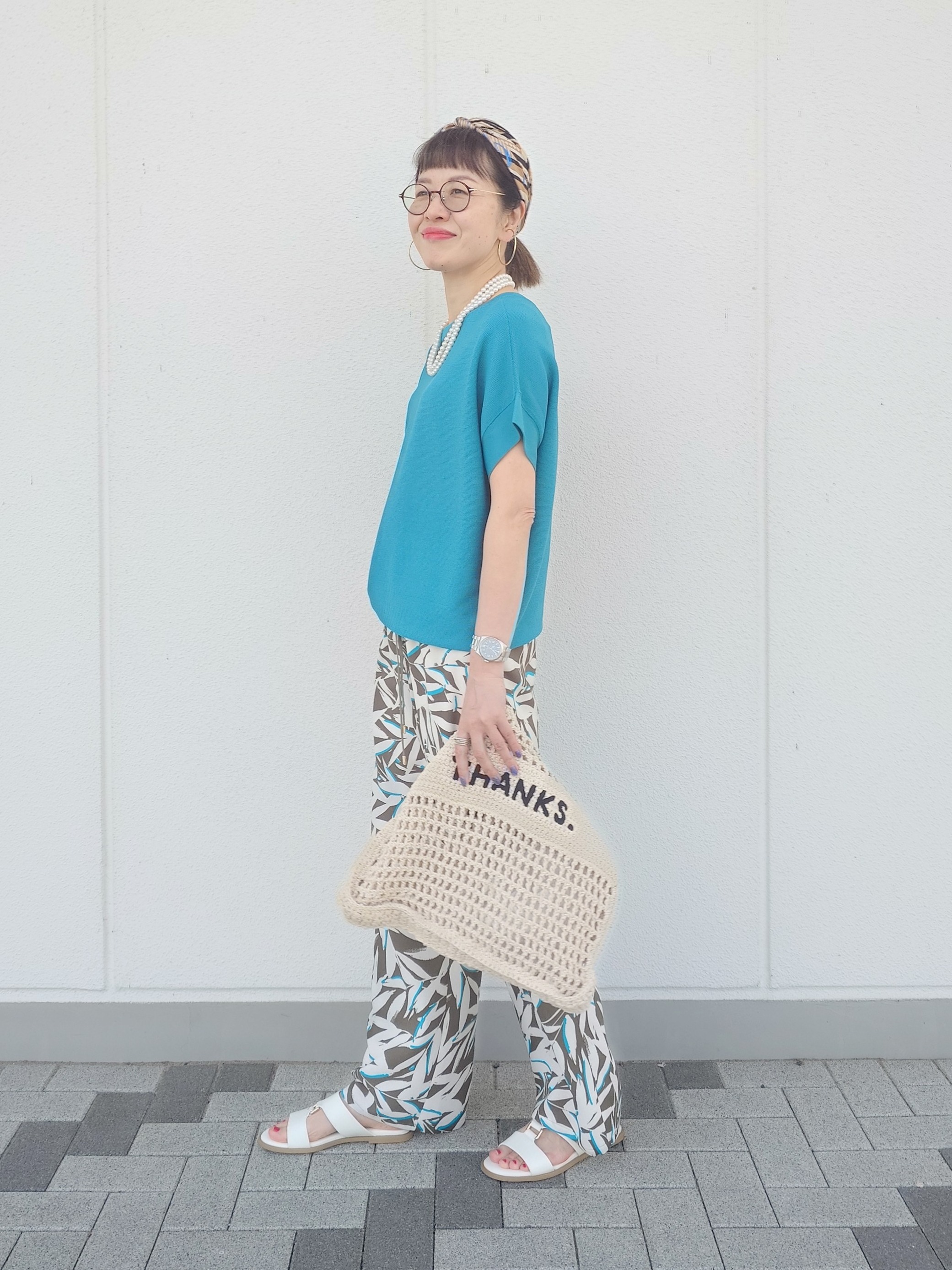 MUTSUKOさんの「UNTITLED｜【11色展開/体型カバー】前後2WAYフレンチスリーブニット」を使ったコーディネート