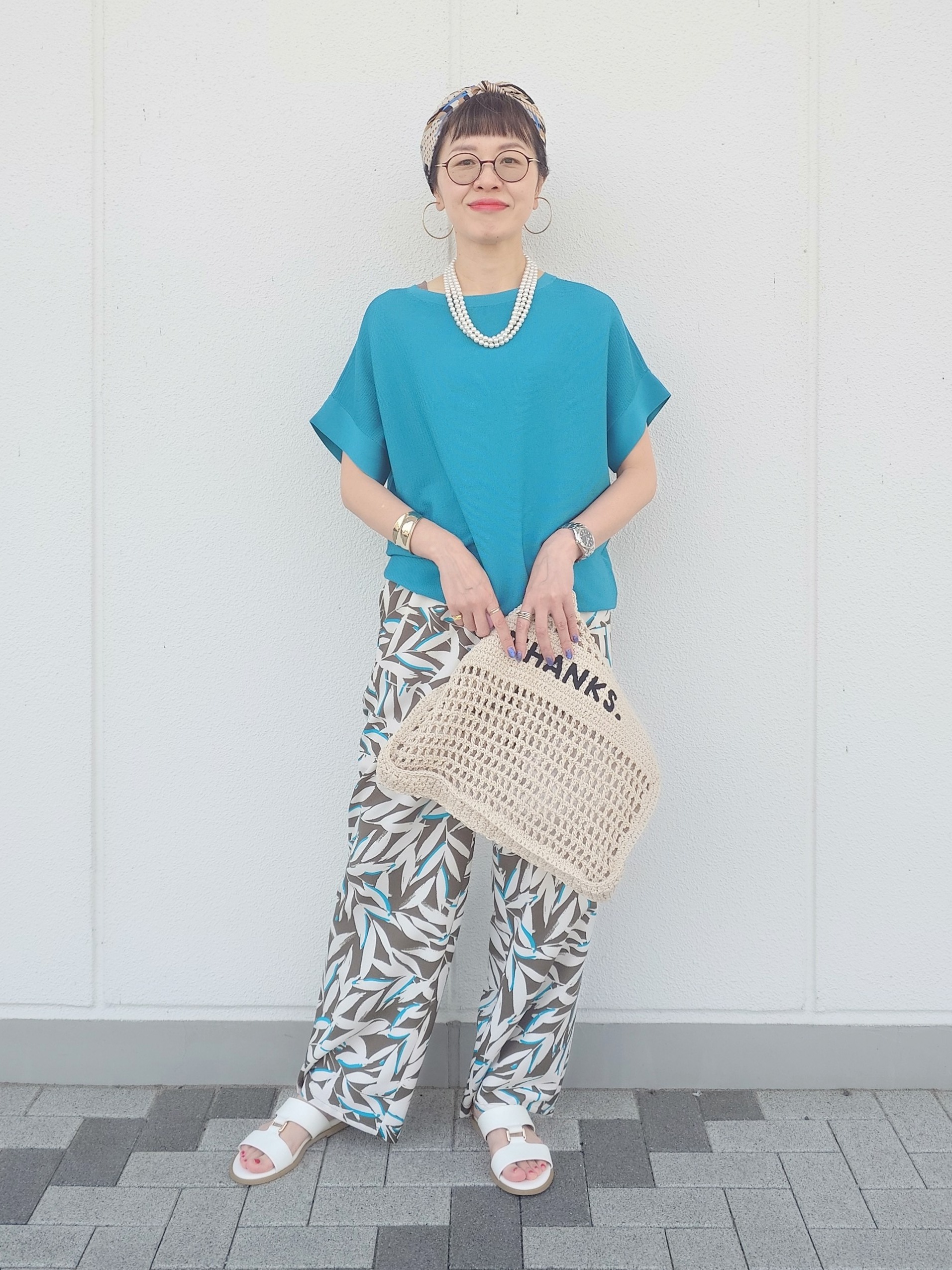 MUTSUKOさんの「UNTITLED｜【11色展開/体型カバー】前後2WAYフレンチスリーブニット」を使ったコーディネート