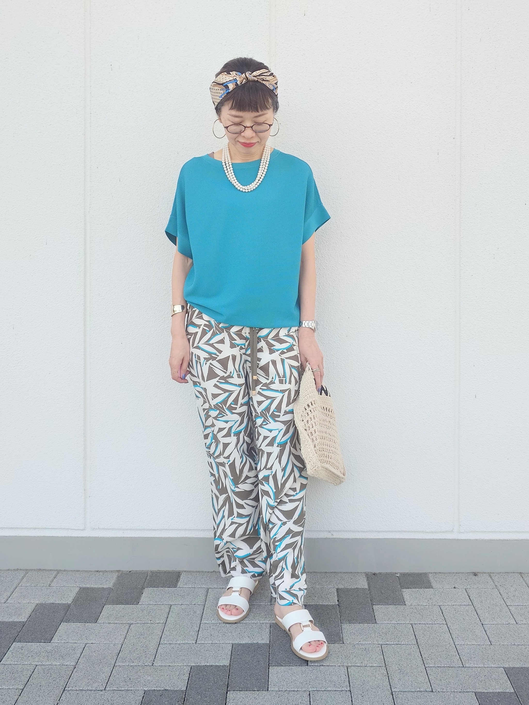 MUTSUKOさんの「UNTITLED｜【11色展開/体型カバー】前後2WAYフレンチスリーブニット」を使ったコーディネート