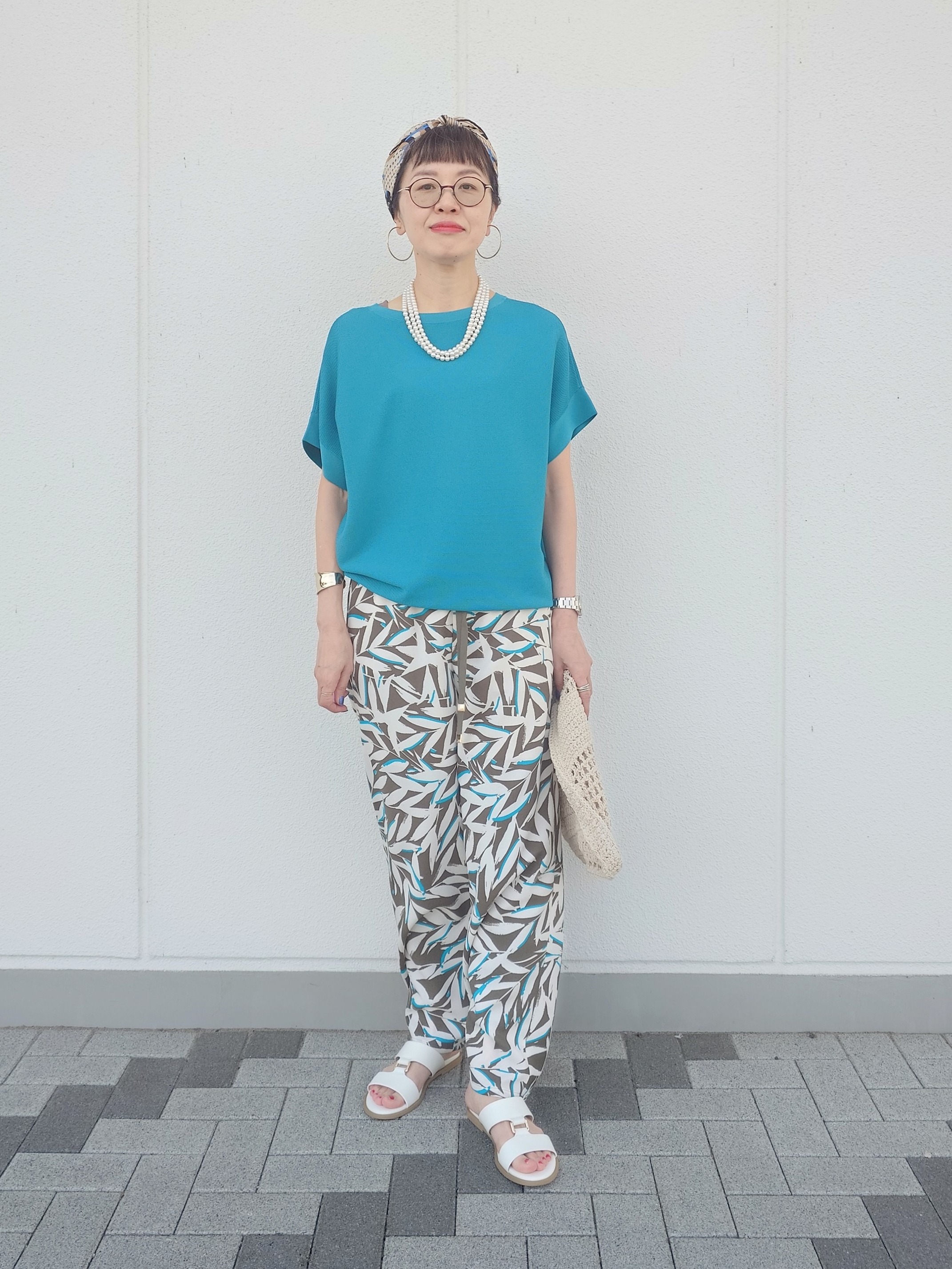 MUTSUKOさんの「UNTITLED｜【11色展開/体型カバー】前後2WAYフレンチスリーブニット」を使ったコーディネート