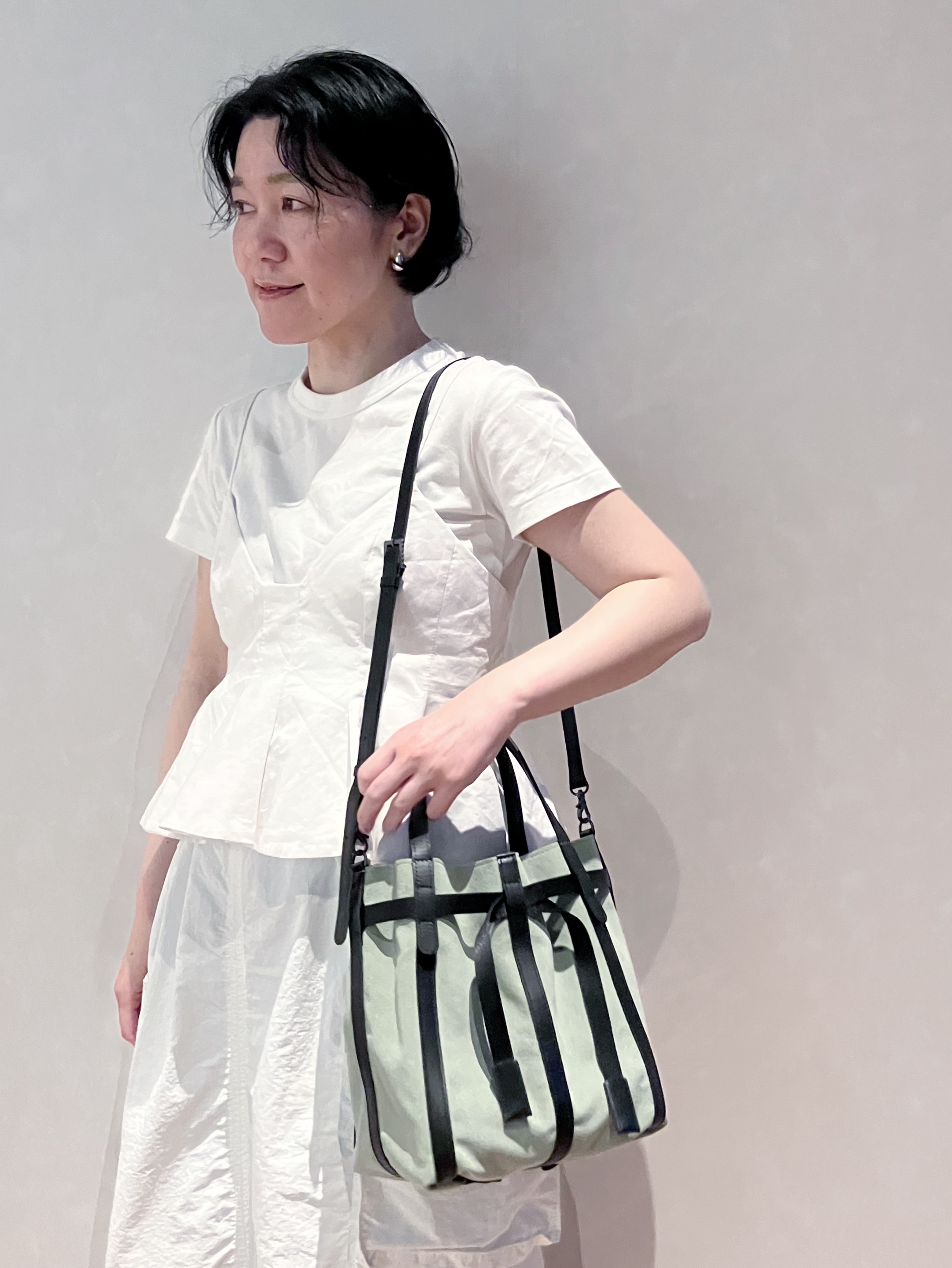 Cさんの「HIROKO HAYASHI｜PANIER CAMOSCIO（パニエ カモッショ）2wayショルダーバッグ」を使ったコーディネート
