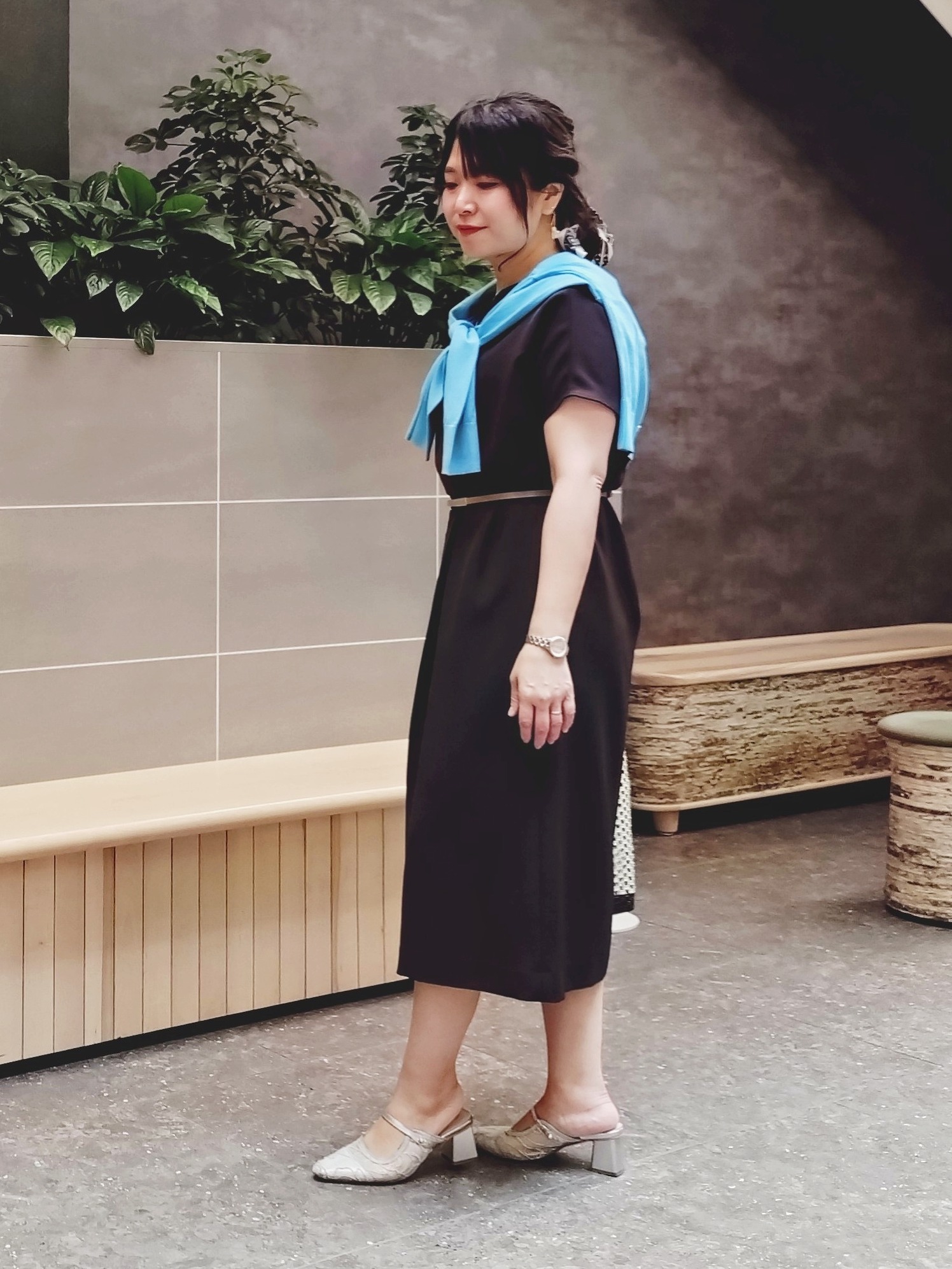 TOMOMIさんの「INDIVI｜【配色デザイン】メルカド編みスクエアバッグ」を使ったコーディネート