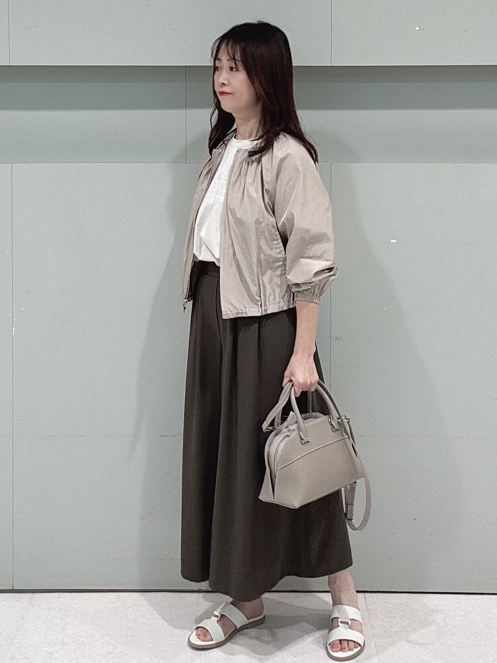 makiさんの「UNTITLED｜【セットアップ可/はっ水】シャイニータイプライターブルゾン」を使ったコーディネート
