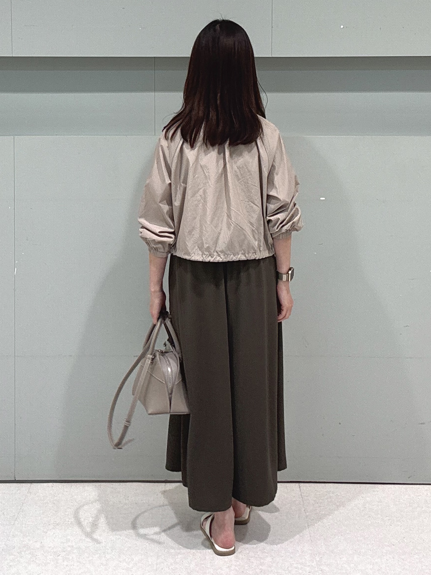 makiさんの「UNTITLED｜【セットアップ可/はっ水】シャイニータイプライターブルゾン」を使ったコーディネート