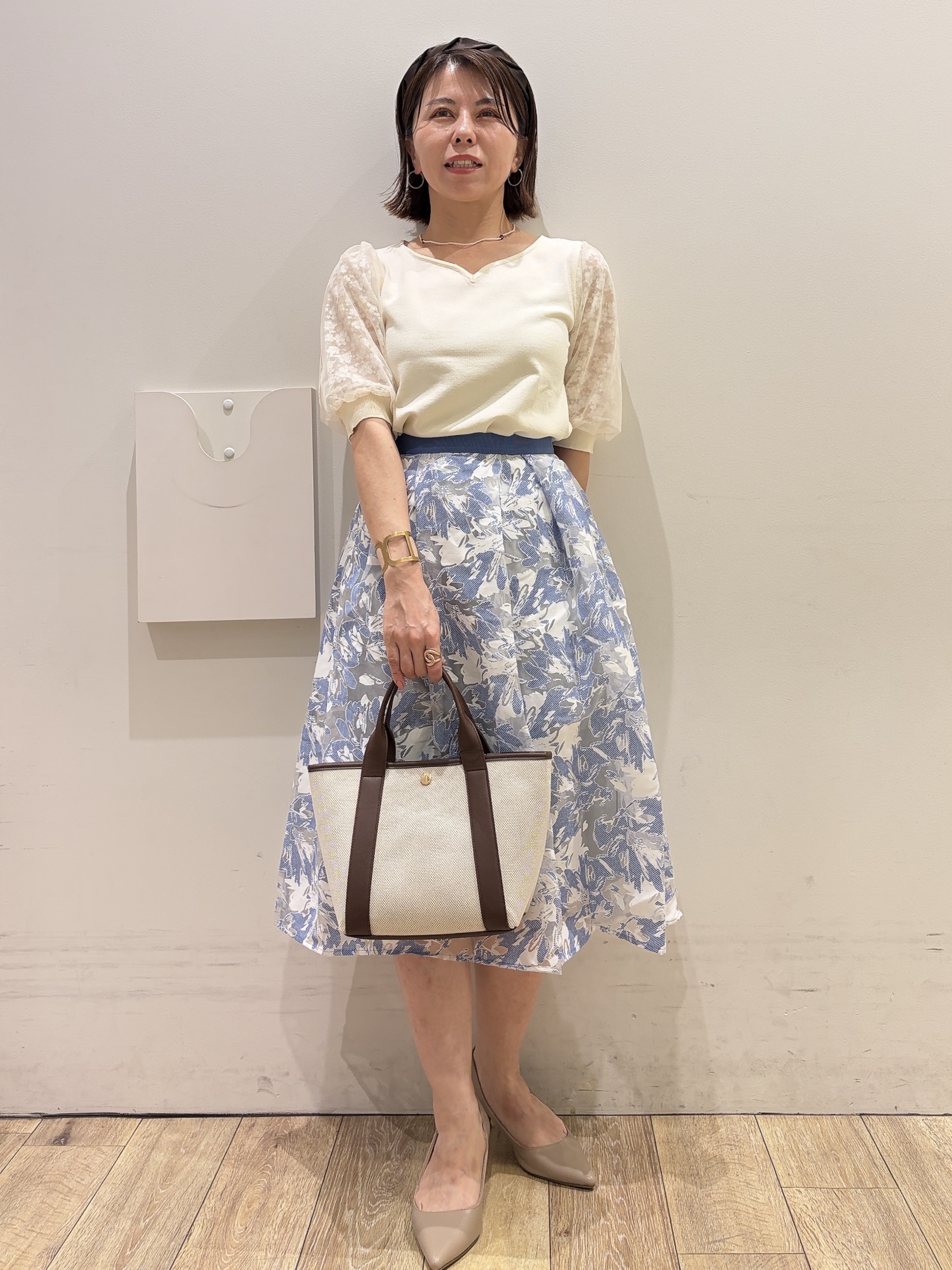 YUKOさんの「index｜【UVケア】レーススリーブハートネックニット《洗濯機OK／抗ピル／XS～LL》」を使ったコーディネート