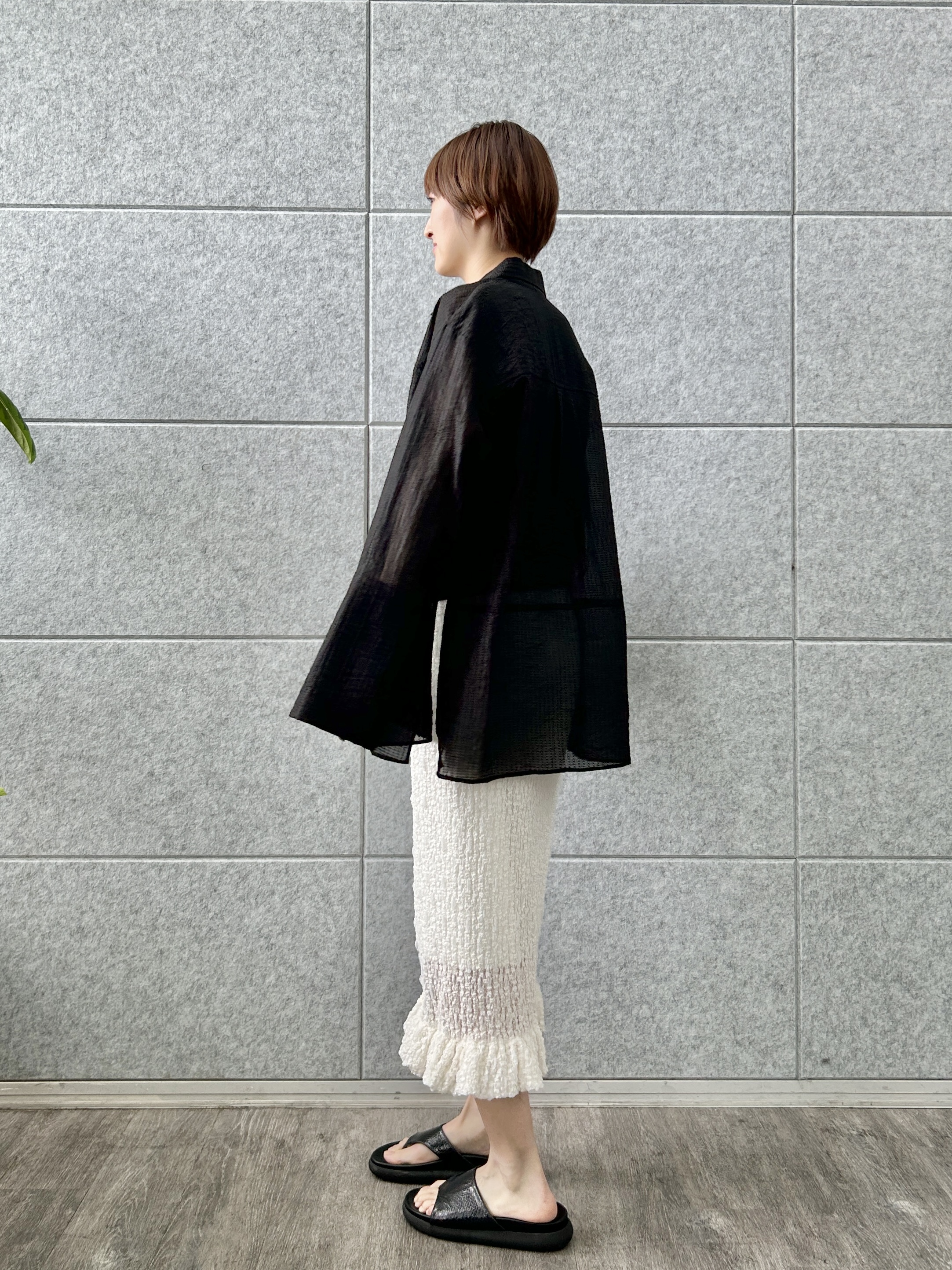 harunaさんの「CODE A｜edge line camisole」を使ったコーディネート