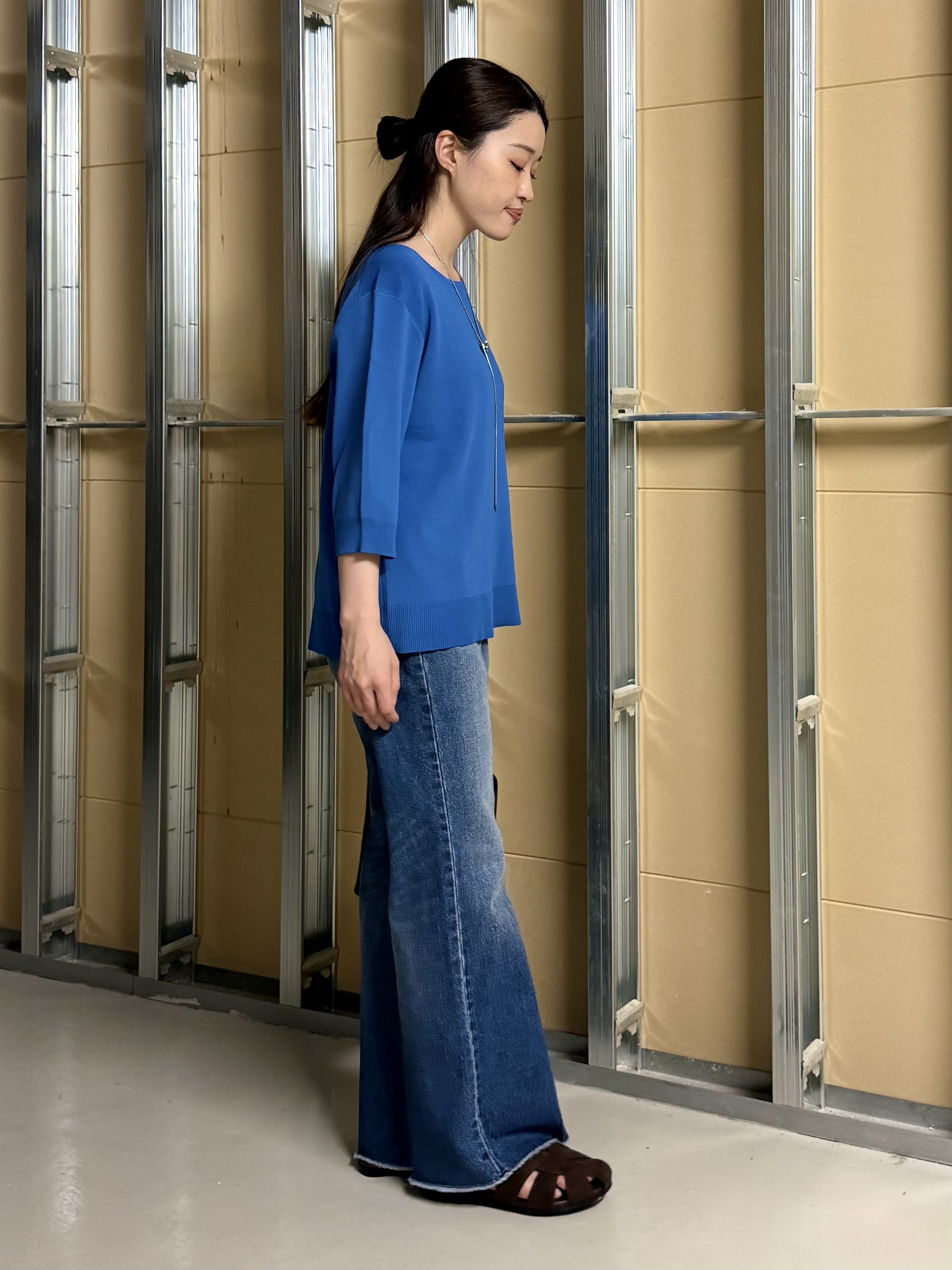 sahoさんの「THE SHOP TK｜【S-XL/ひんやりタッチ】美しさ際立つ 6分袖ニット 洗濯機OK/UVケア/毛玉になりにくい」を使ったコーディネート