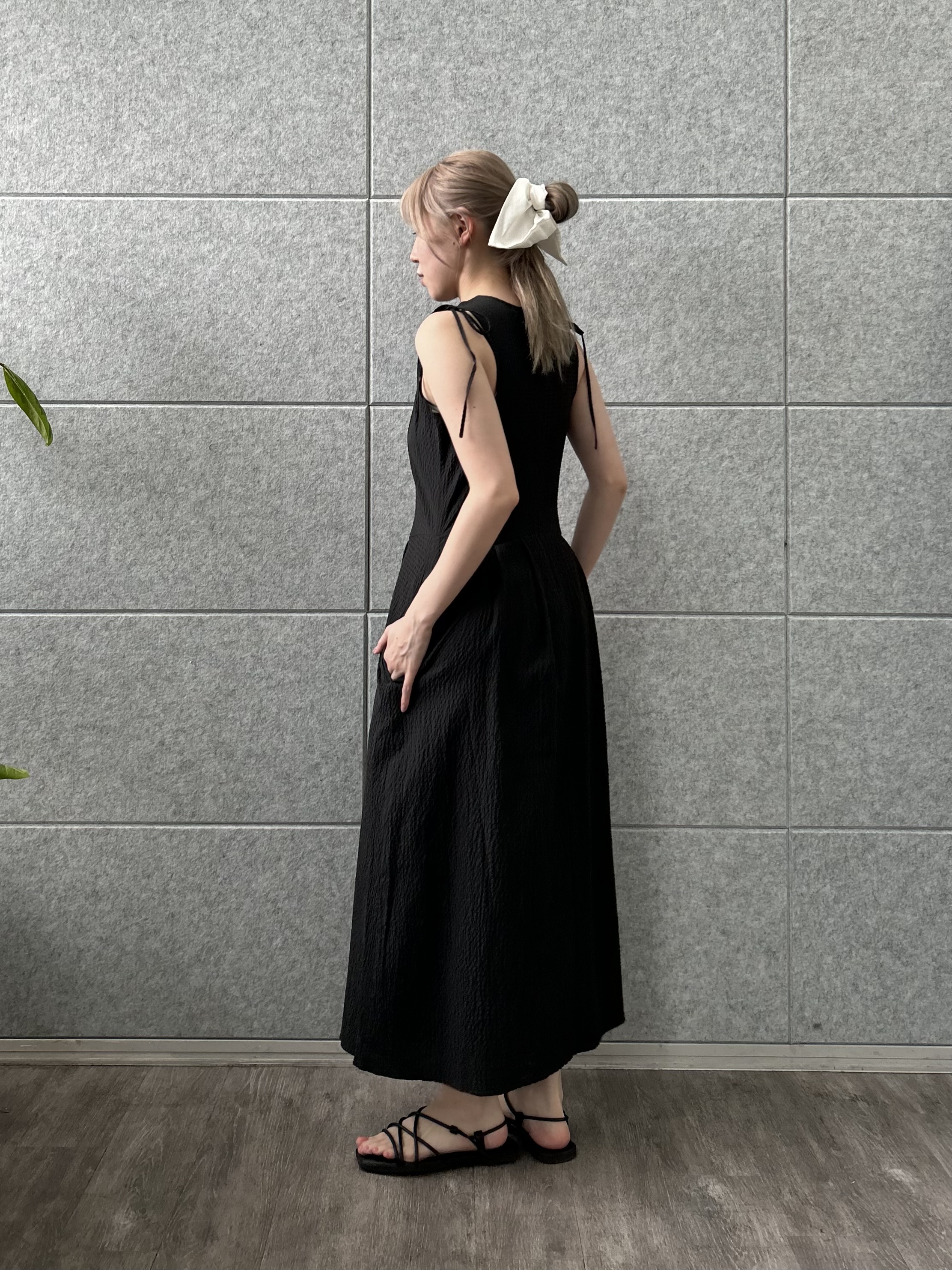 honoka Aさんの「CODE A｜shoulder ribbon dress」を使ったコーディネート